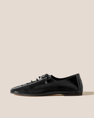 PLEGADA CRINKLED GLOSSY - Deconstructed Lace-up Shoe | Hereu US