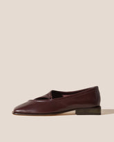 PETRA - Asymmetrical Pump | Hereu outlet