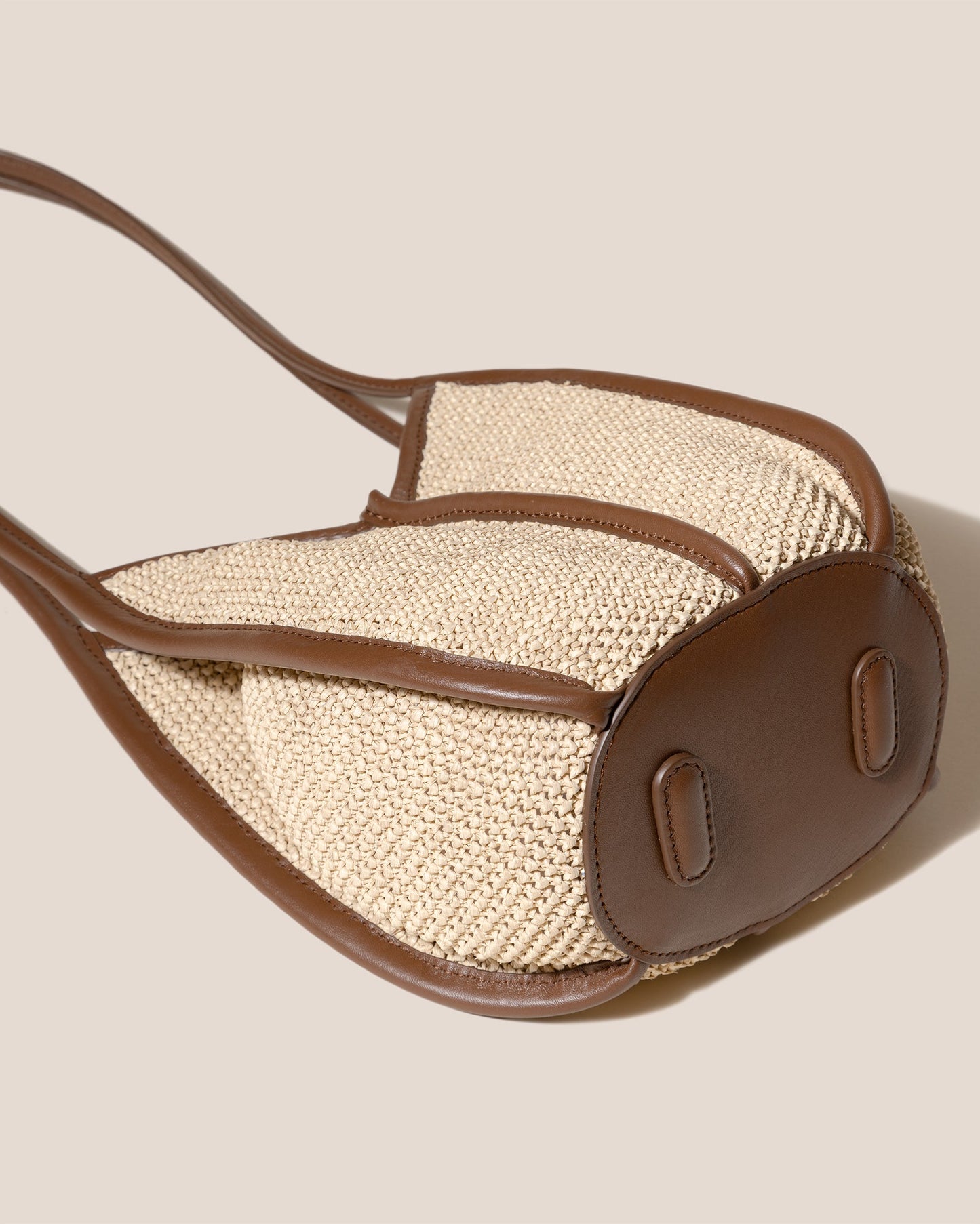 CALELLA BUCKET SOFT RAFFIA - Leather-trimmed Shoulder Bag | Hereu outlet