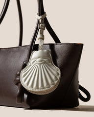 PETXINA - Embossed Leather Charm | Hereu US