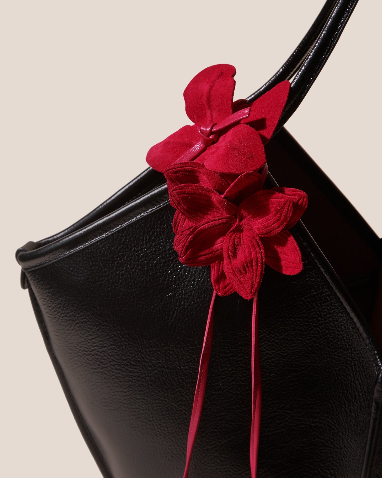 COROLA - Flower Charm with Leather Strap | Hereu on sale