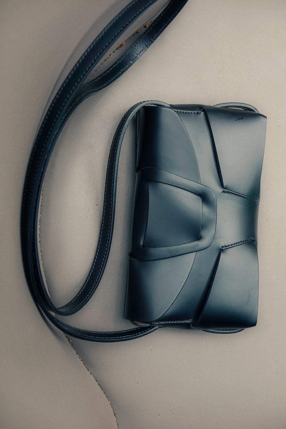 MABRA MINI - Woven Detail Crossbody Bag | Hereu on sale