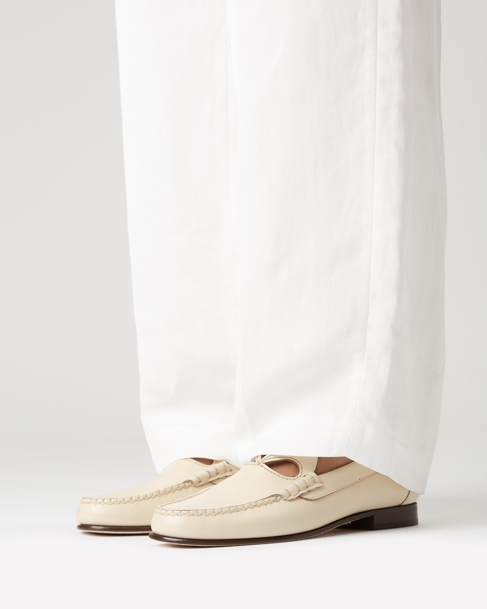 ANANCLA - Cut-Out Slip-On Loafer | Hereu discount