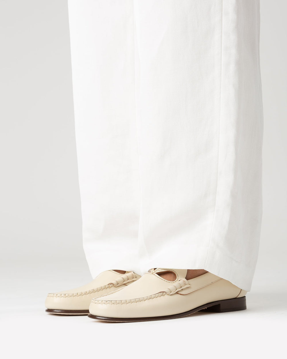 ANANCLA - Cut-Out Slip-On Loafer | Hereu discount