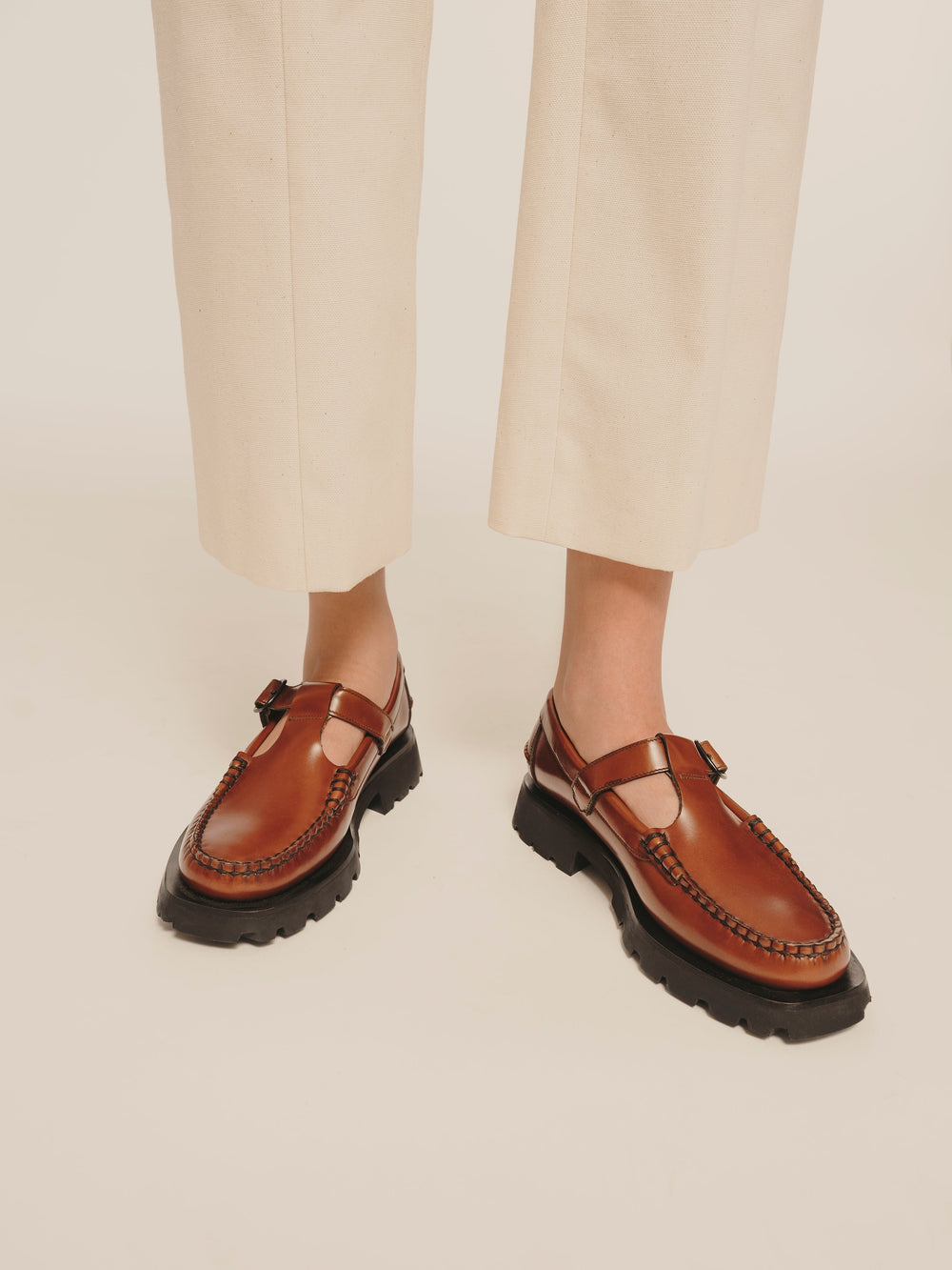 ALBER SPORT - Tread Sole T-Bar Loafer | Hereu for sale