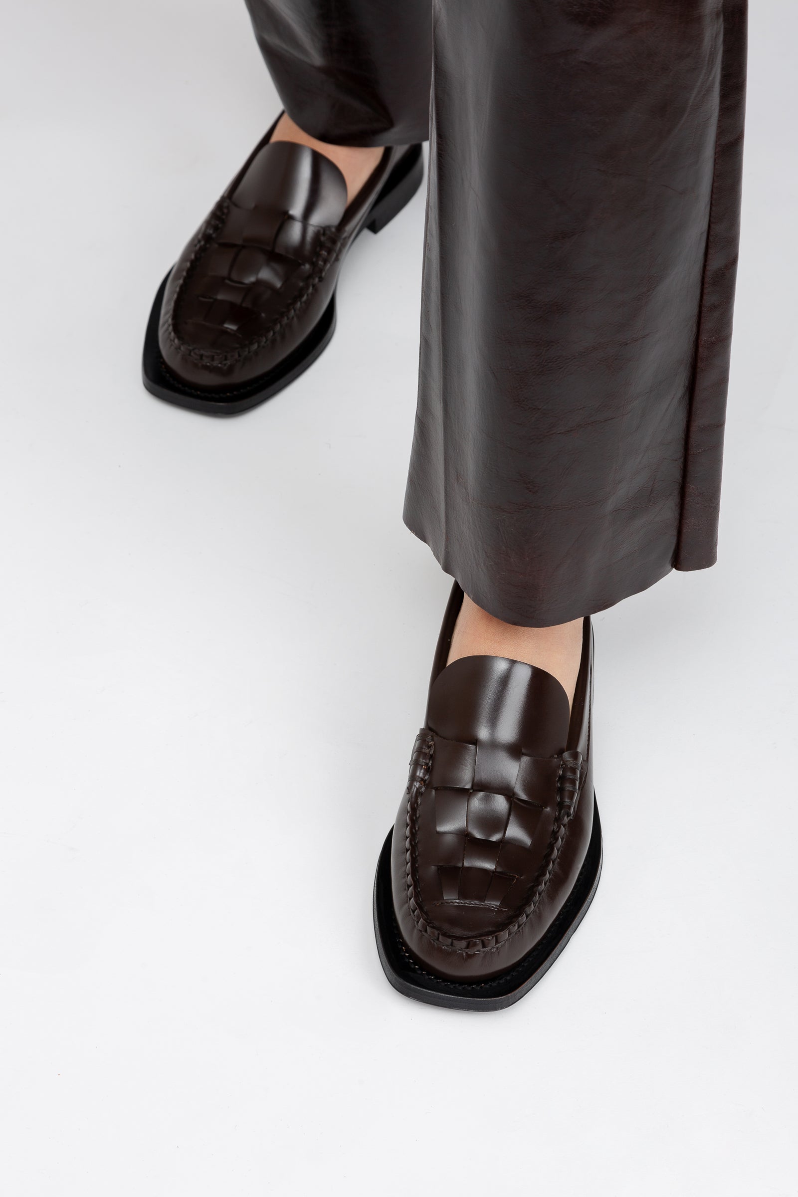 NOMBELA - Interwoven Detail Slip-On Loafer | Hereu US