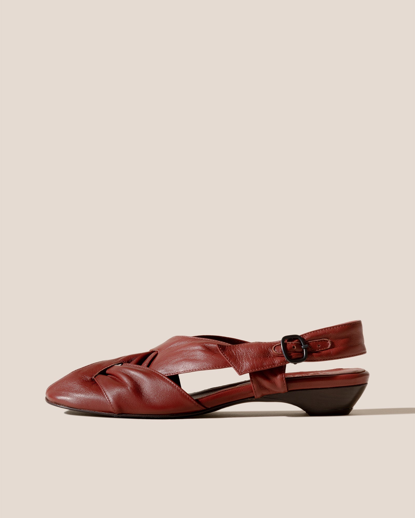 MAIA - Ruched Interlaced Sandal | Hereu outlet
