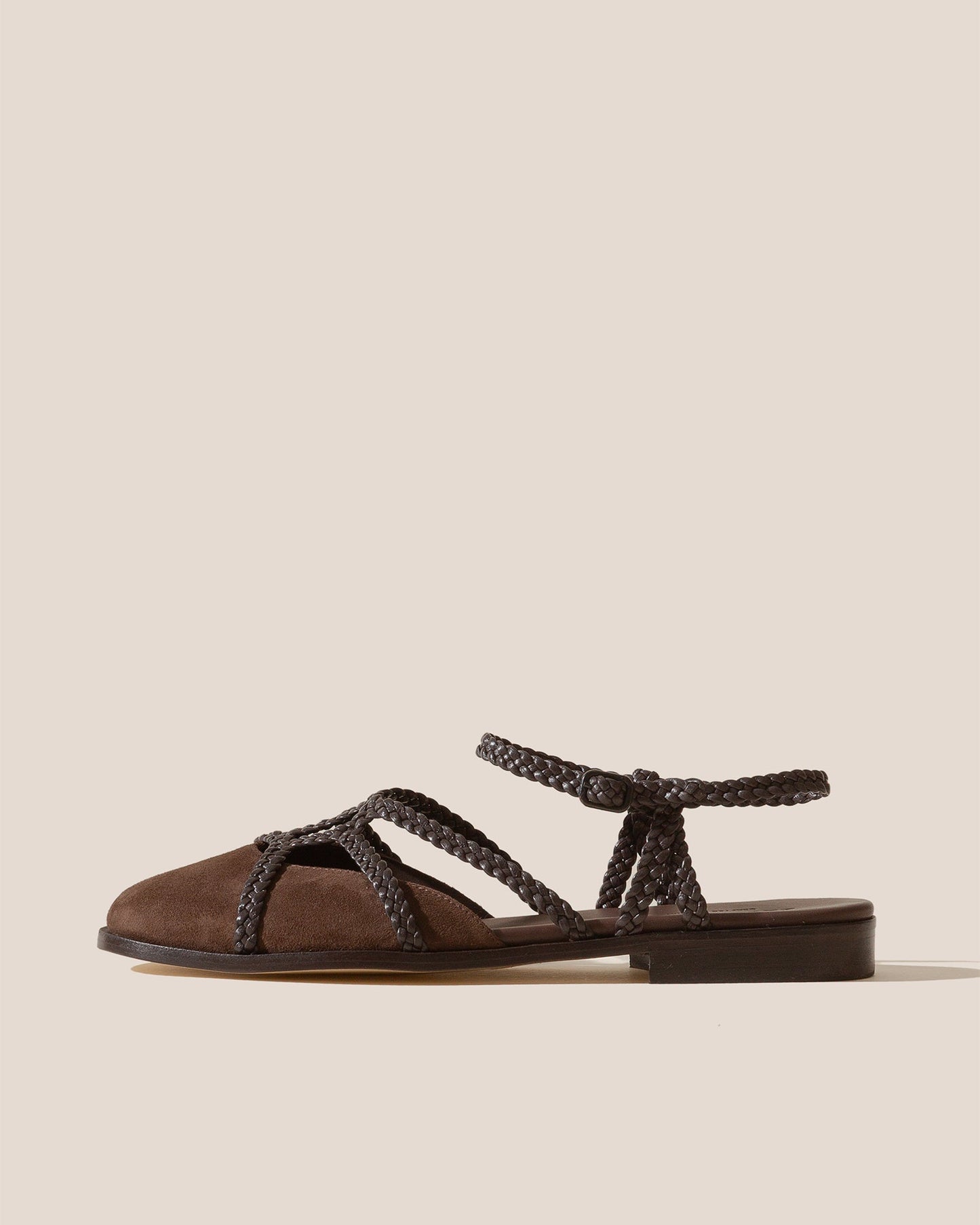 RANYA - Woven Round-Toe Sandal | Hereu outlet
