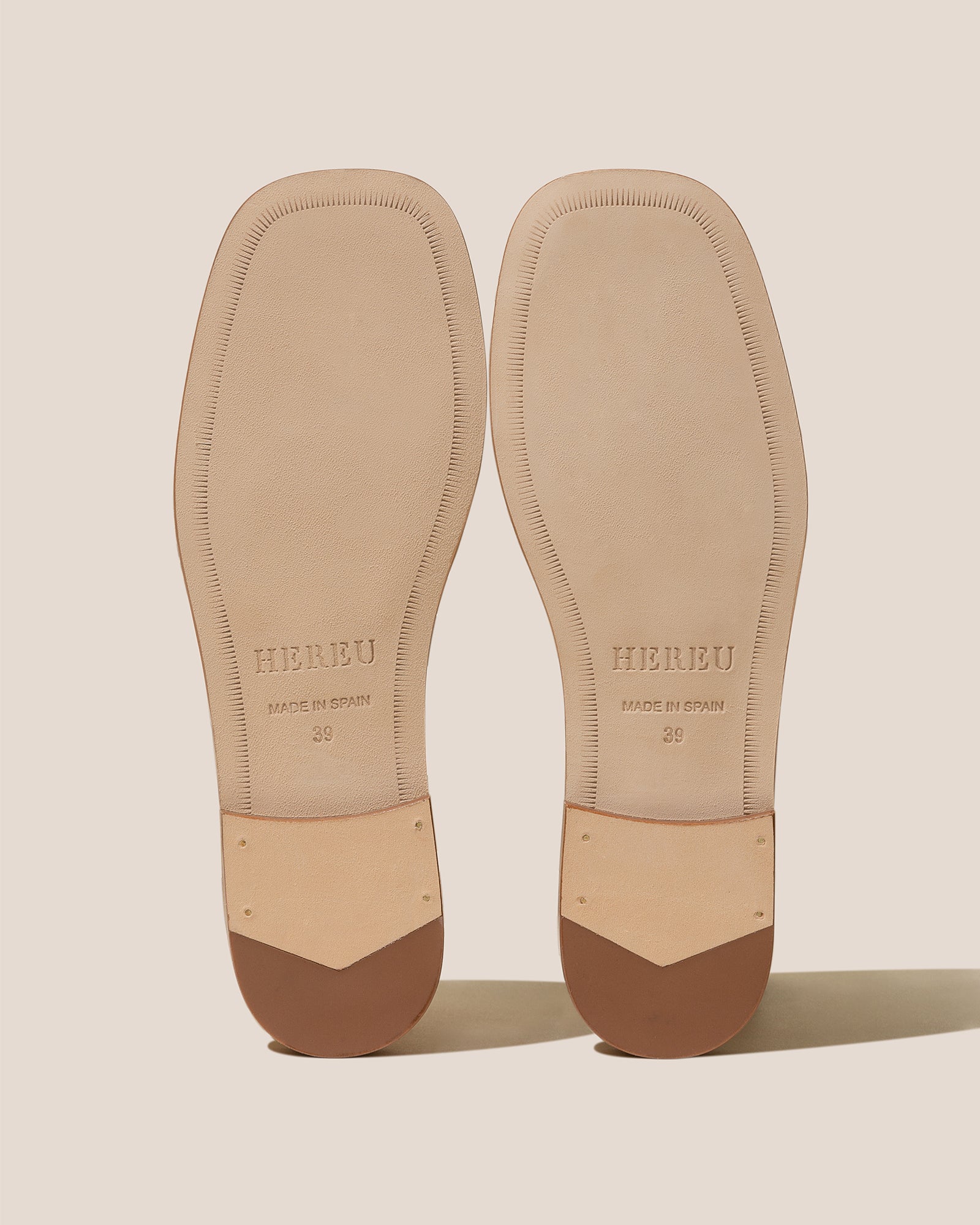 ALARO - Square-Toe T-bar Sandal | Hereu online