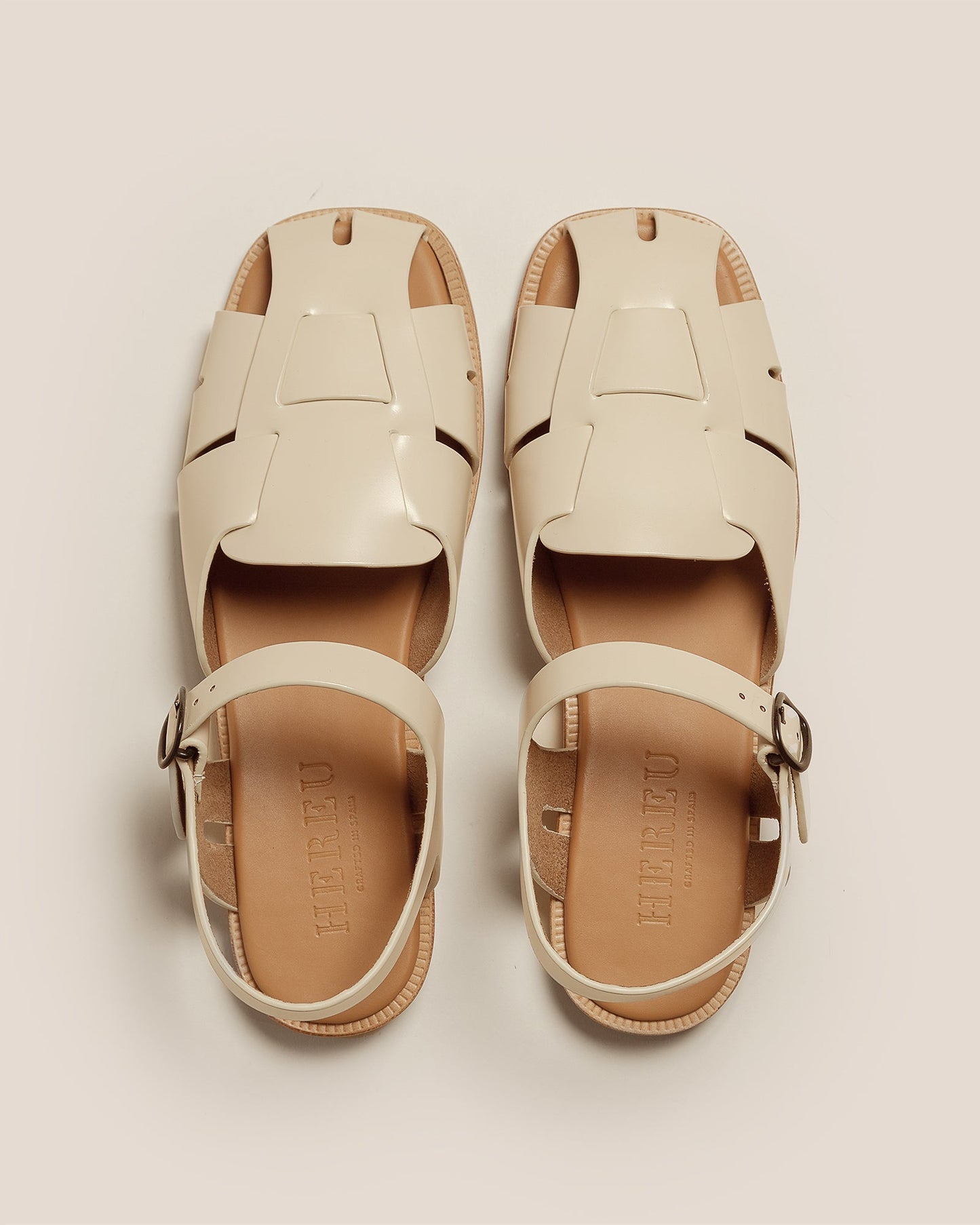 PEDRA - Squared Closed-Toe Fisherman Sandal | Hereu online