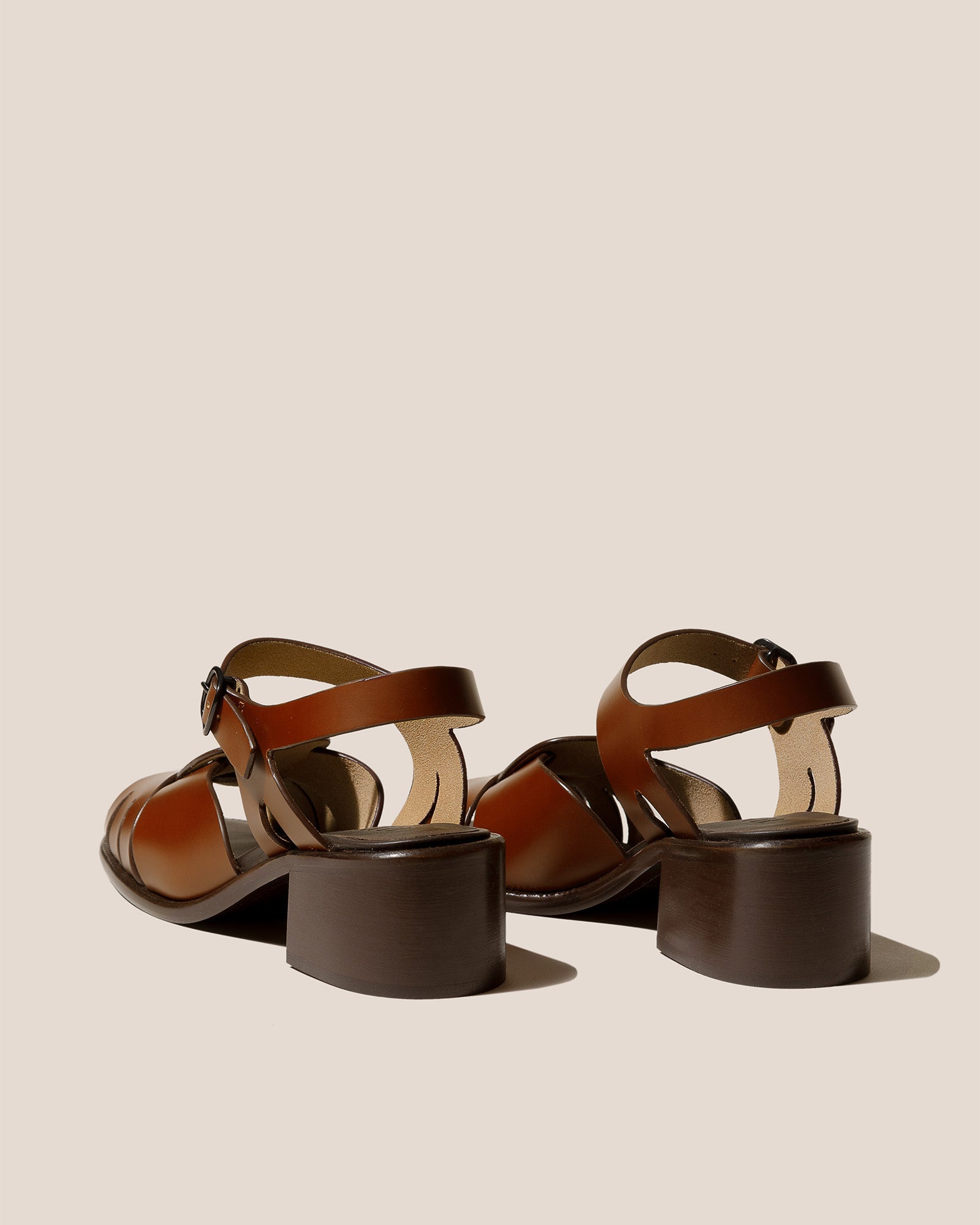 ANCORA SQUARED HEELED - Open-Toe Fisherman Sandal | Hereu online