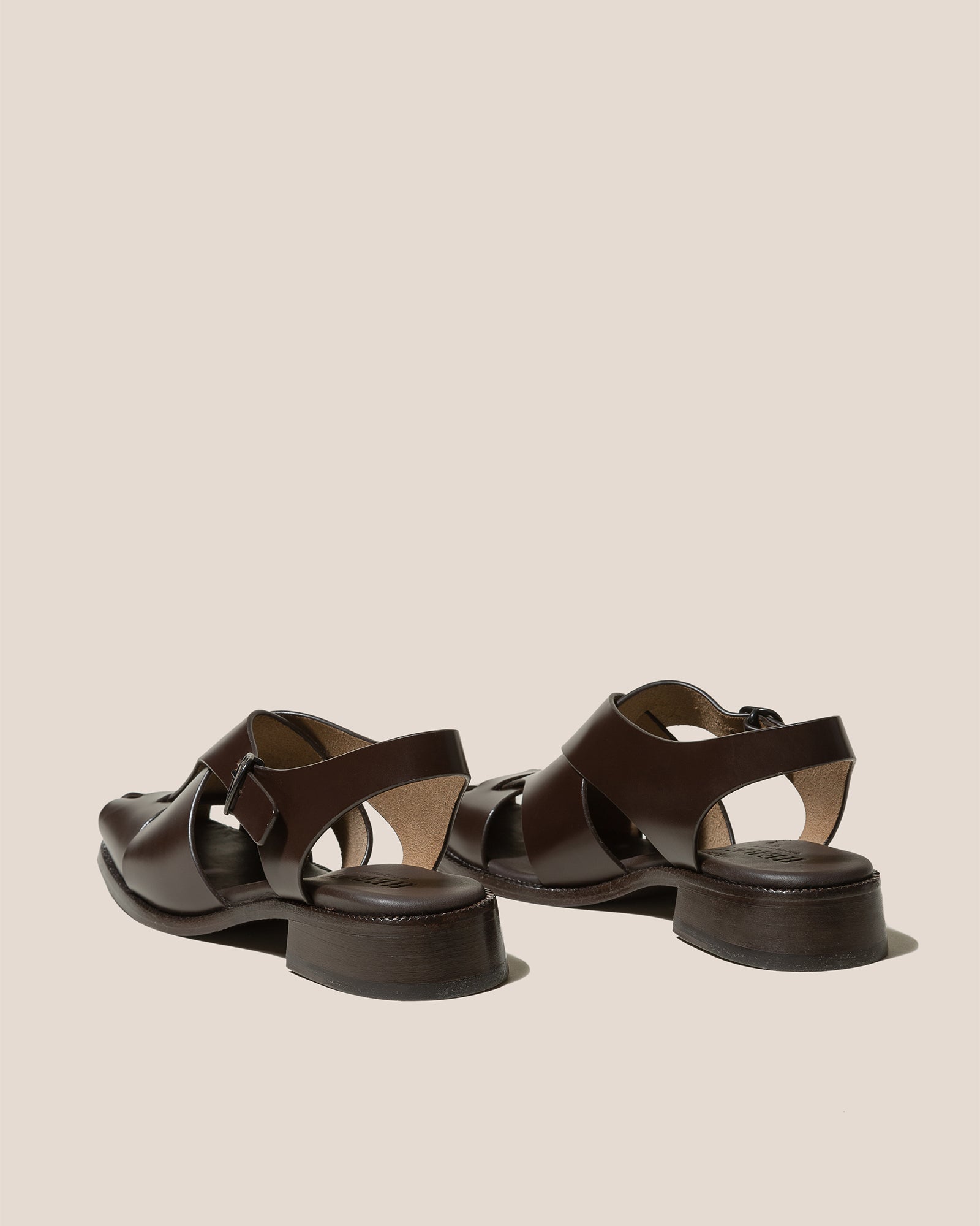RAIMA - Asymmetrical Fisherman Sandal | Hereu US