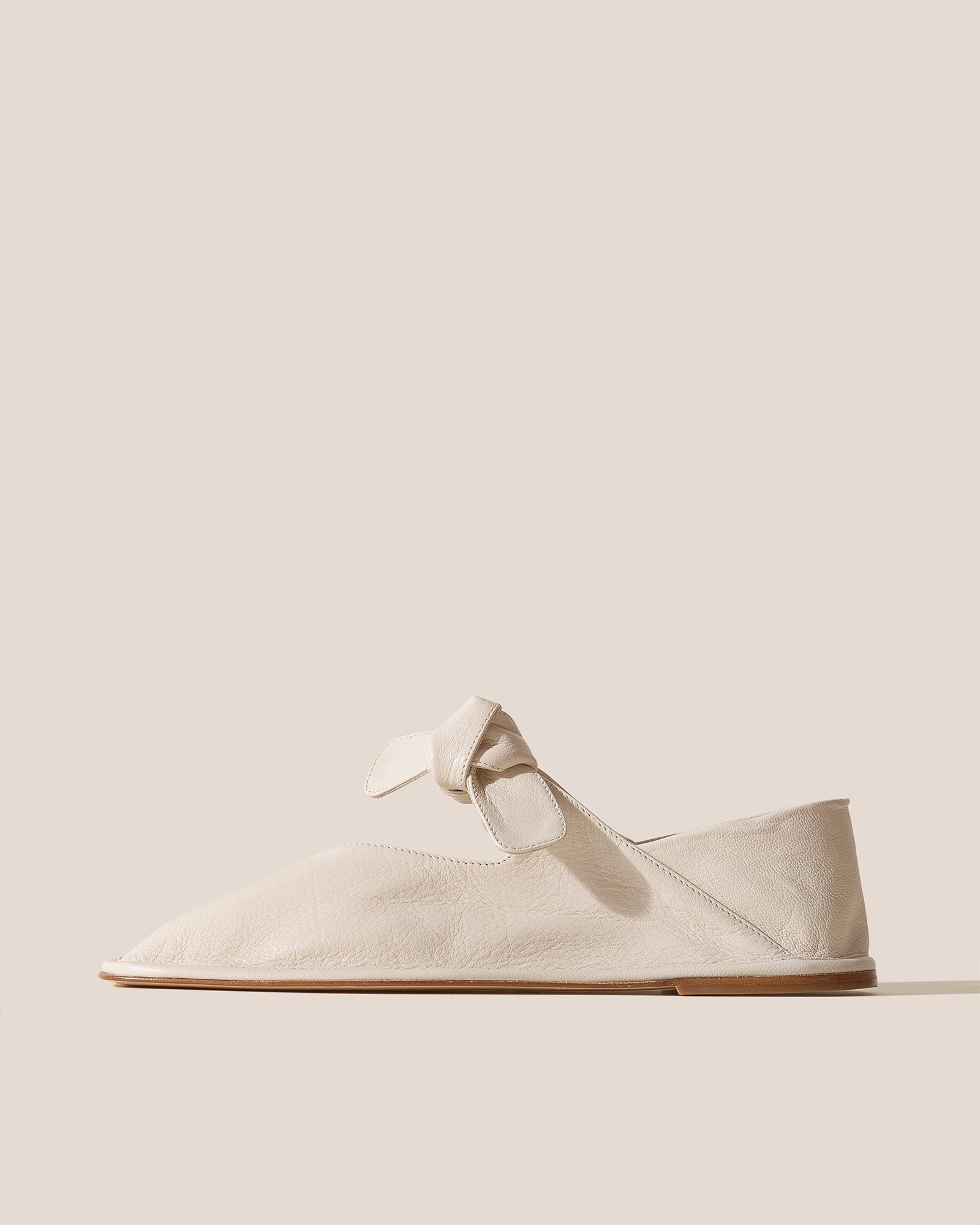 LLASADA SUPPLE SHINY - Front-Knot Pump | Hereu on sale