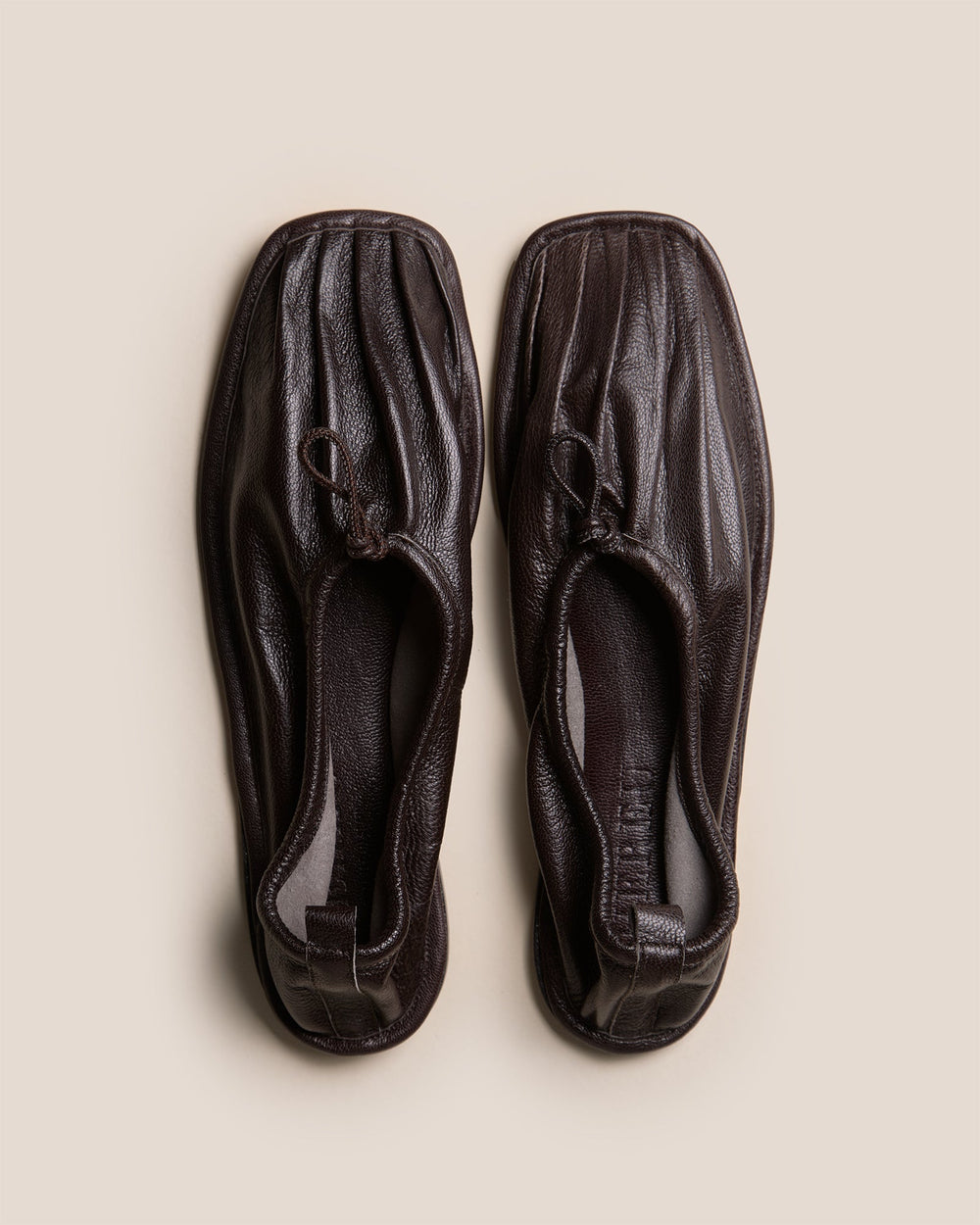 PUNTERA SUPPLE SHINY - Pleated-Toe Pump | Hereu near me