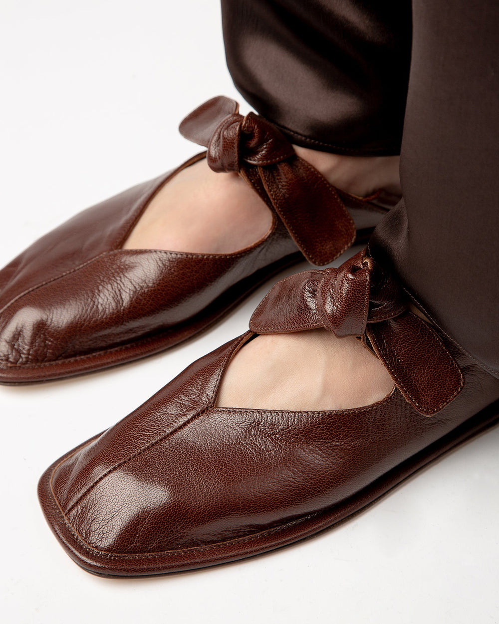 LLASADA SUPPLE SHINY - Front-Knot Pump | Hereu outlet