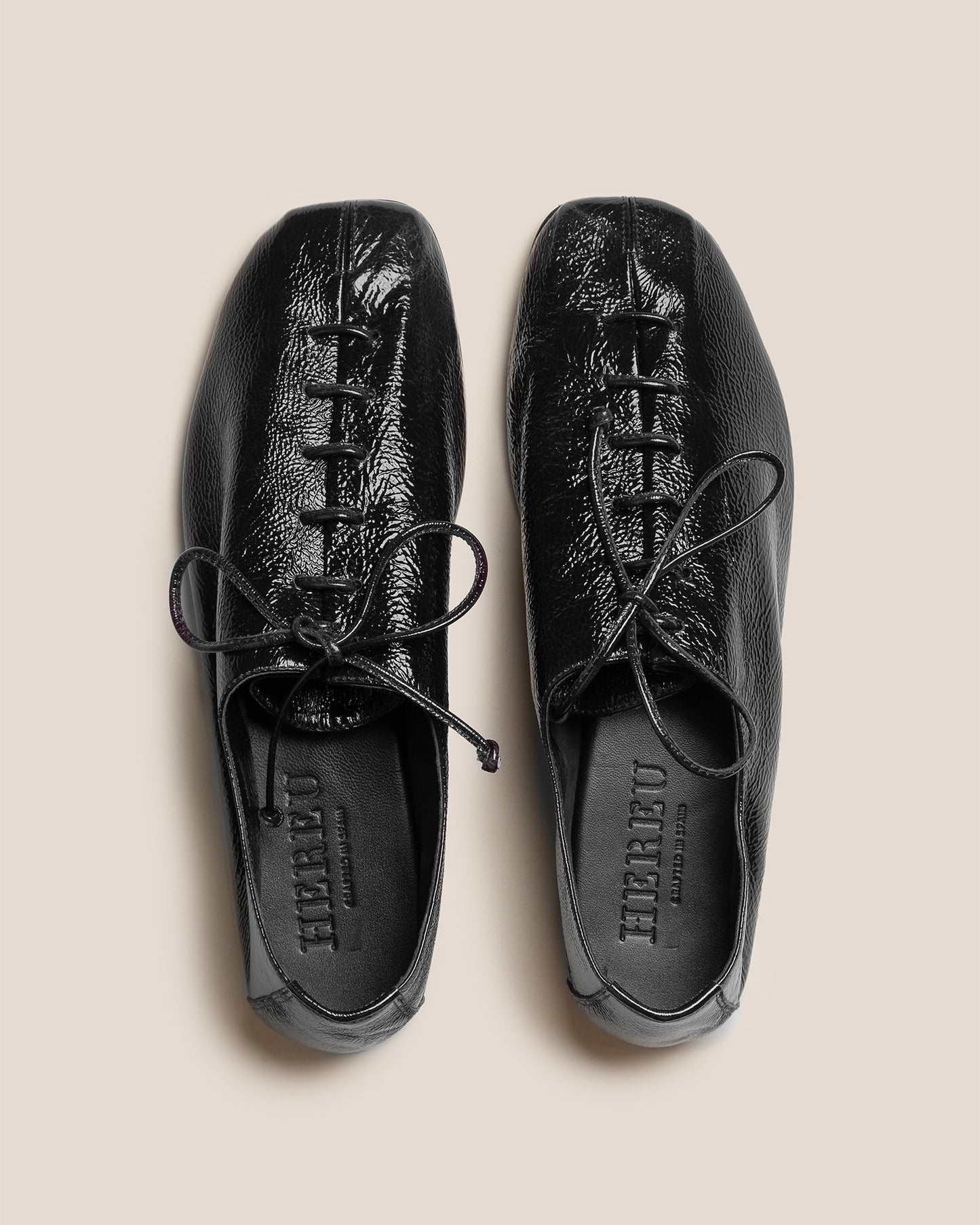 PLEGADA CRINKLED GLOSSY - Deconstructed Lace-up Shoe | Hereu US