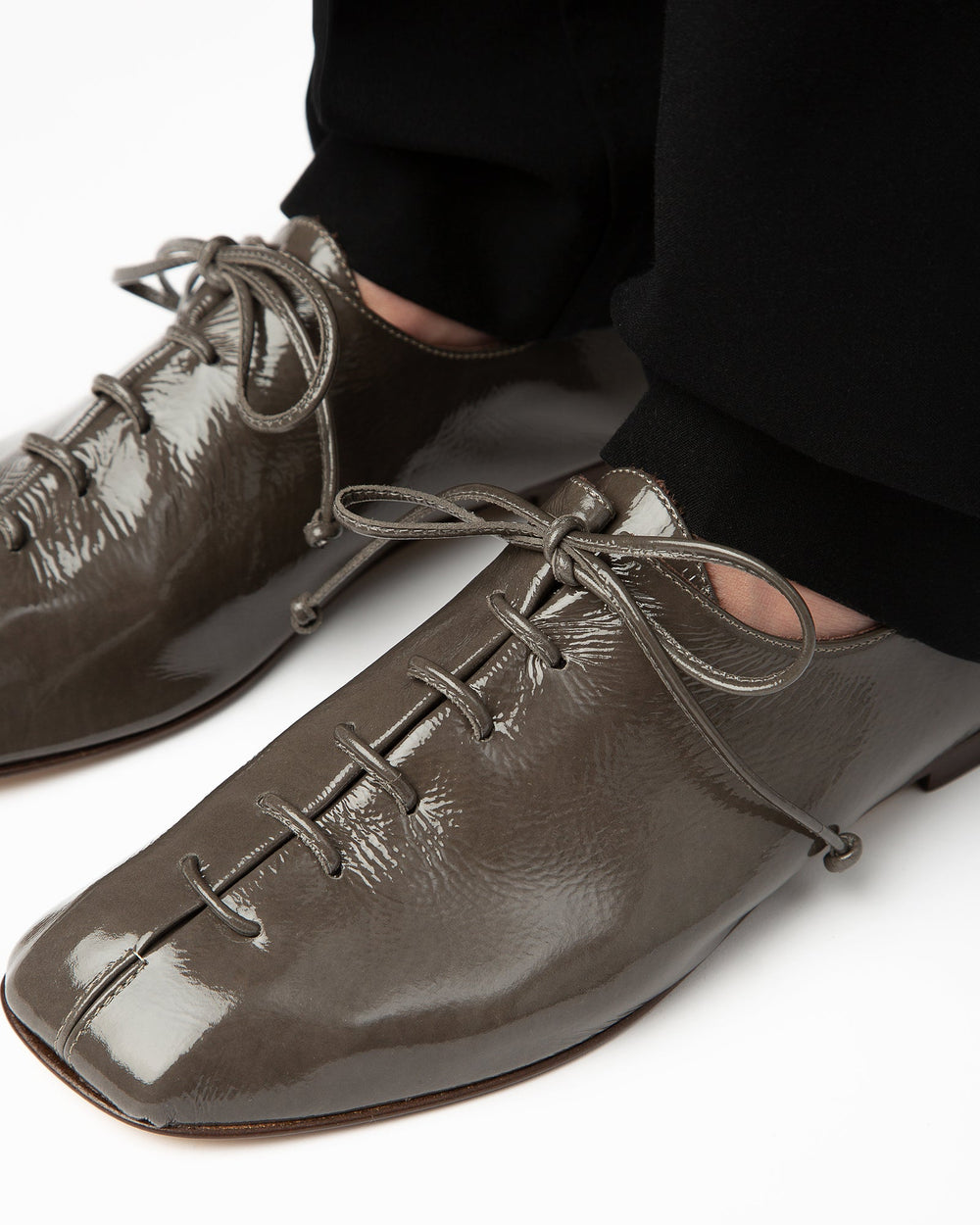 PLEGADA CRINKLED GLOSSY - Deconstructed Lace-up Shoe | Hereu US