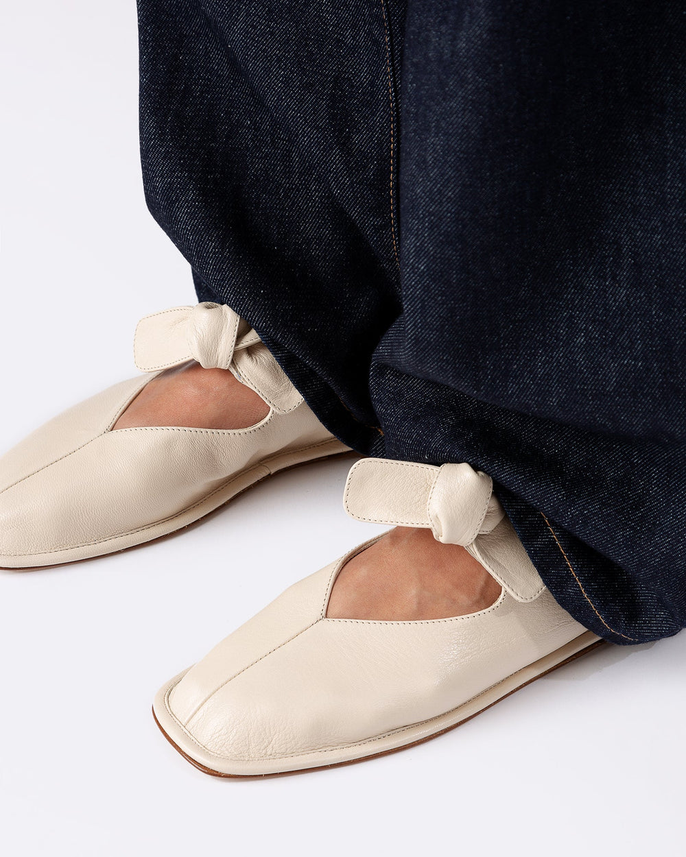 LLASADA SUPPLE SHINY - Front-Knot Pump | Hereu outlet