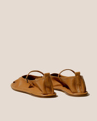 DANSA SUPPLE SHINY - Pleated-Toe Mary Jane Pump | Hereu on sale