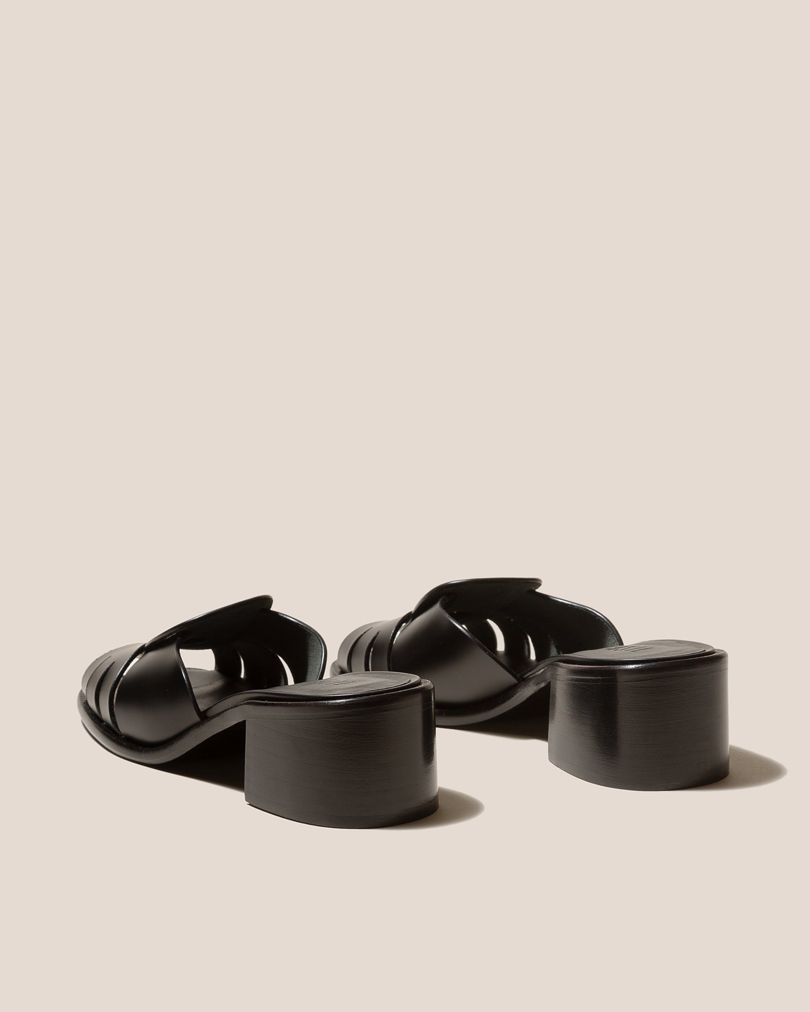 ANCORA SQUARED HEELED SLIDE - Heeled Fisherman Slide | Hereu near me