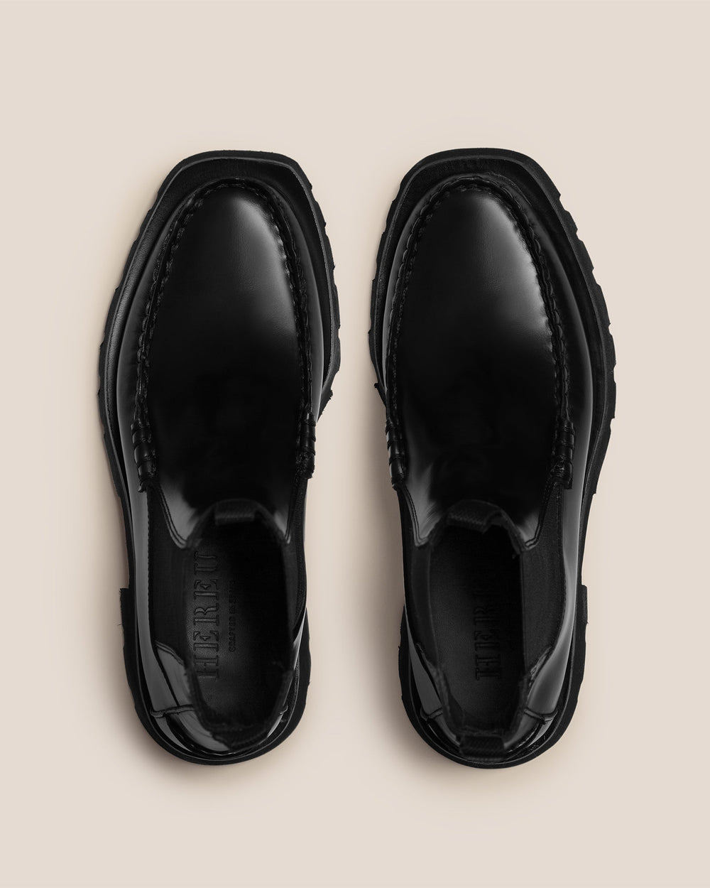 ALDA SPORT - Tread Sole Low-Calf Chelsea Boot | Hereu outlet