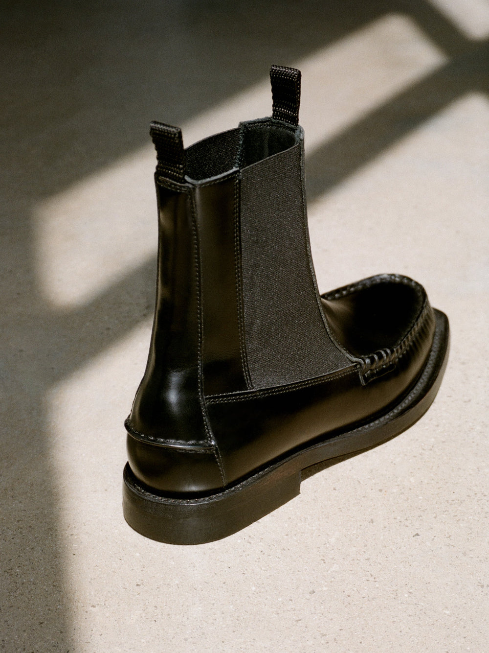 ALDA - Low-calf Chelsea Boot | Hereu on sale