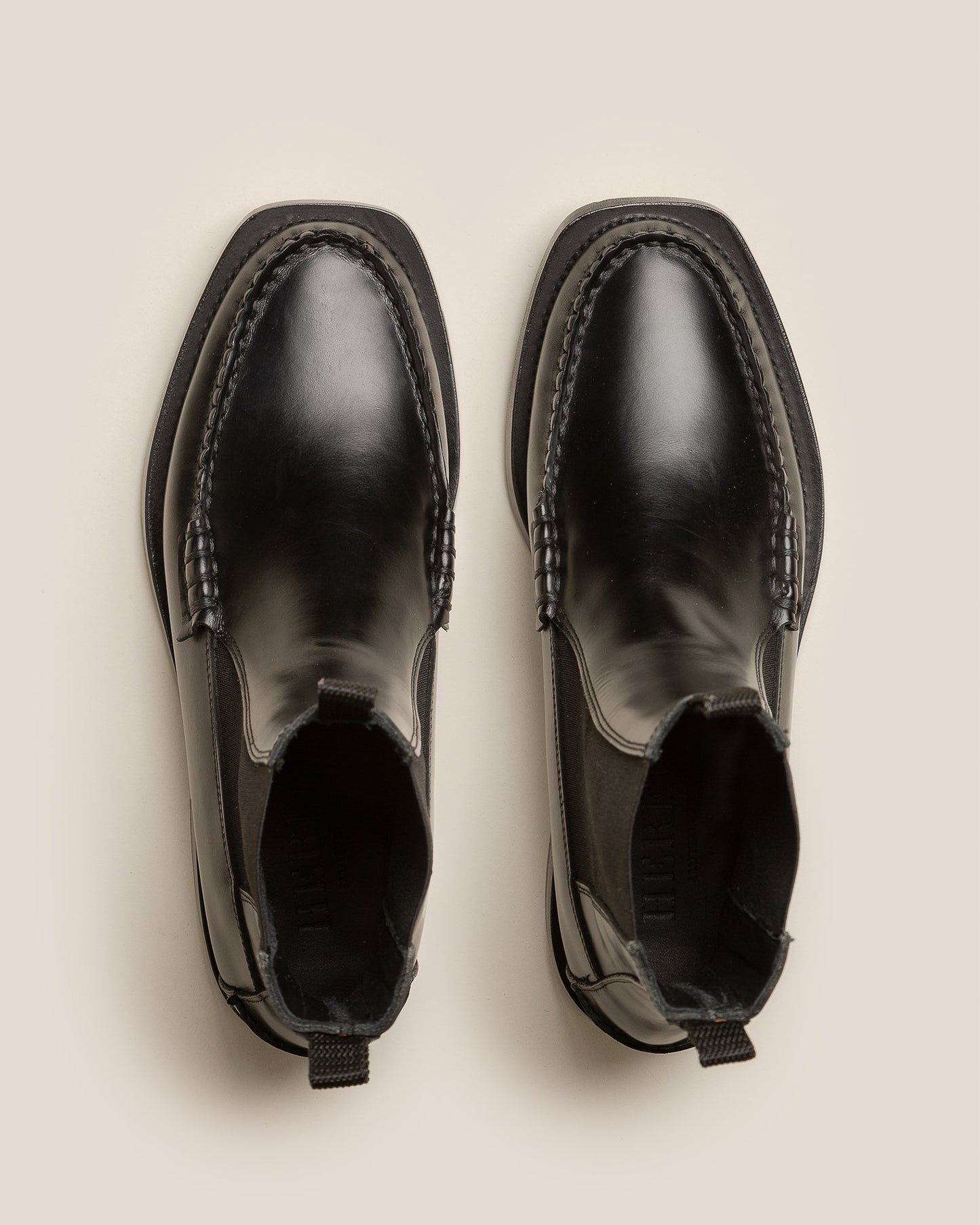 ALDA - Low-calf Chelsea Boot | Hereu on sale