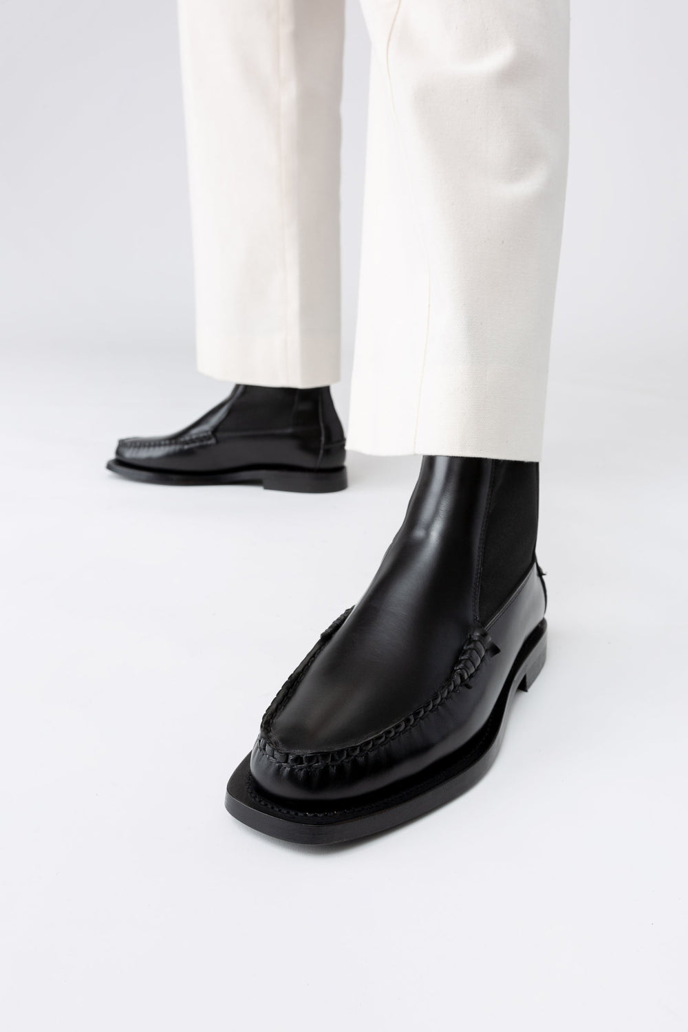 ALDA - Low-calf Chelsea Boot | Hereu on sale
