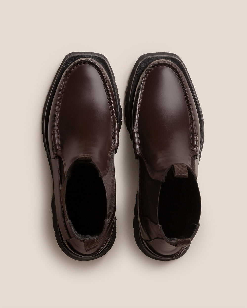 ALDA SPORT - Tread Sole Low-Calf Chelsea Boot | Hereu discount