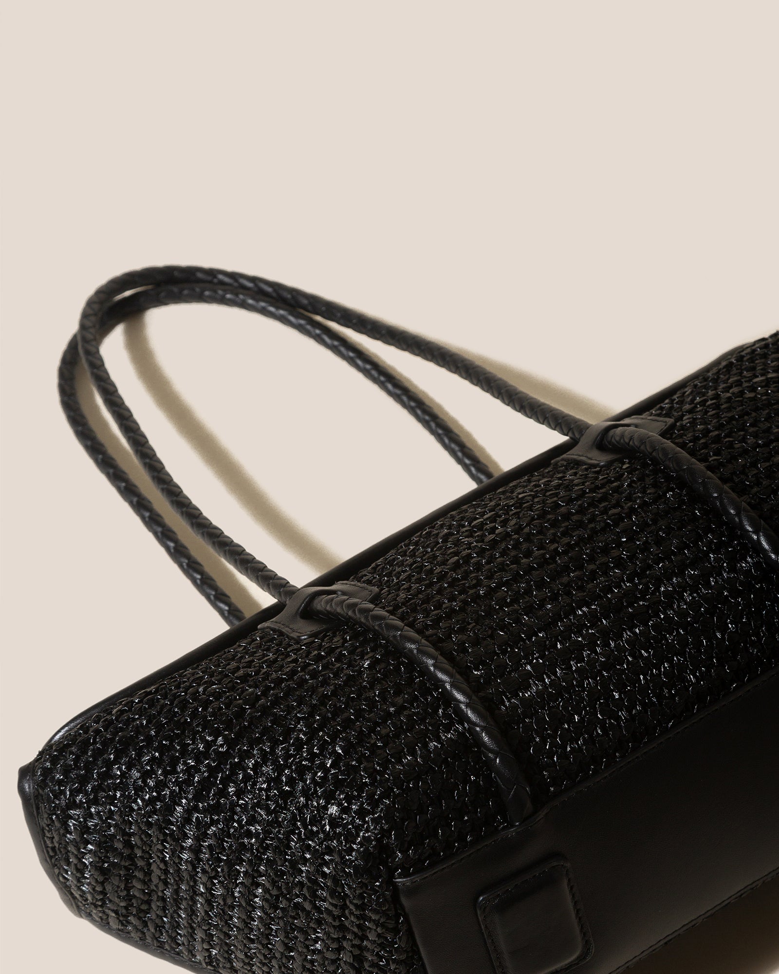 FORNA RAFFIA - Leather Framed Shoulder Bag | Hereu near me