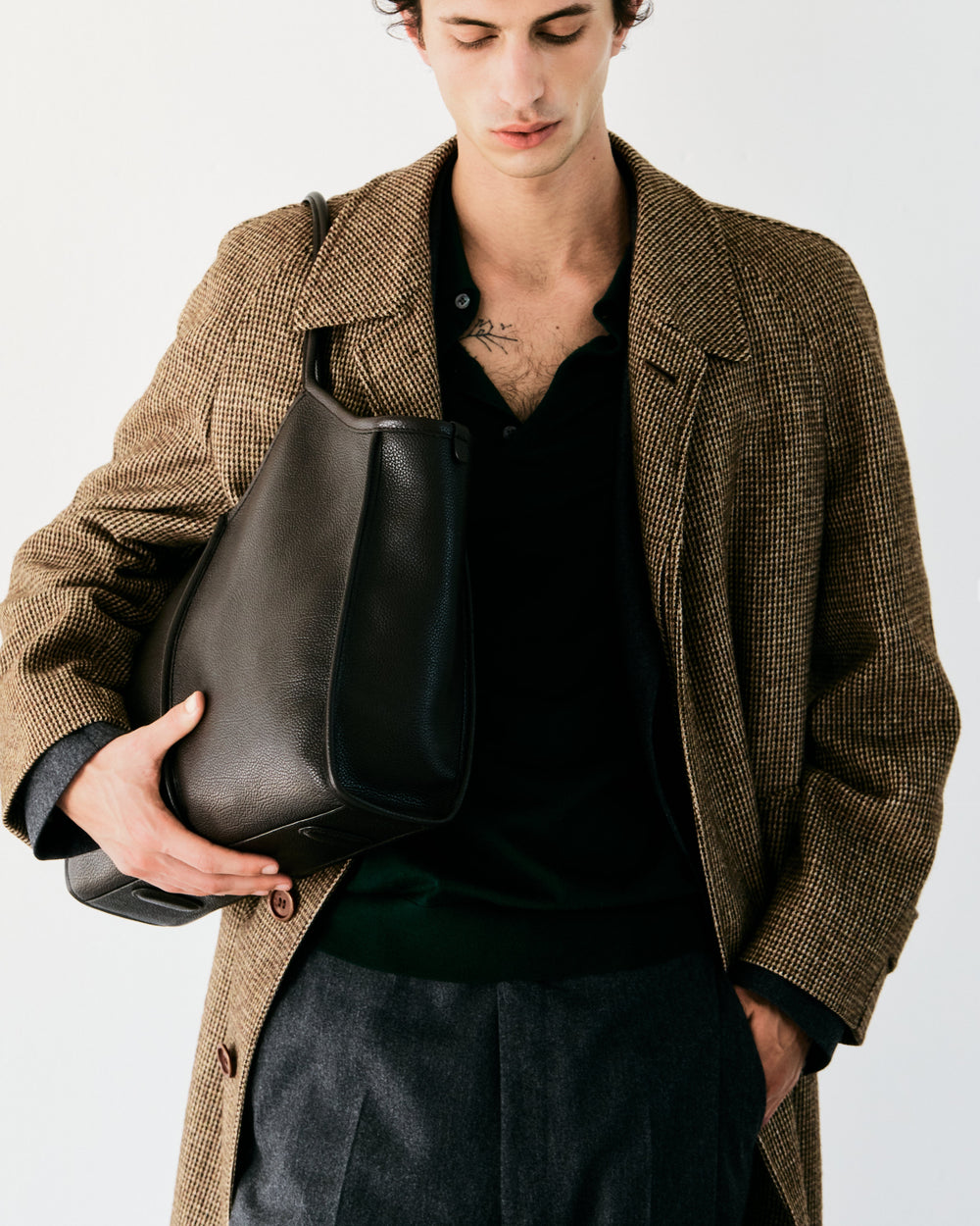 CALELLA SQUARED MEDIUM GRAINY - Leather-trimmed Tote Bag | Hereu near me