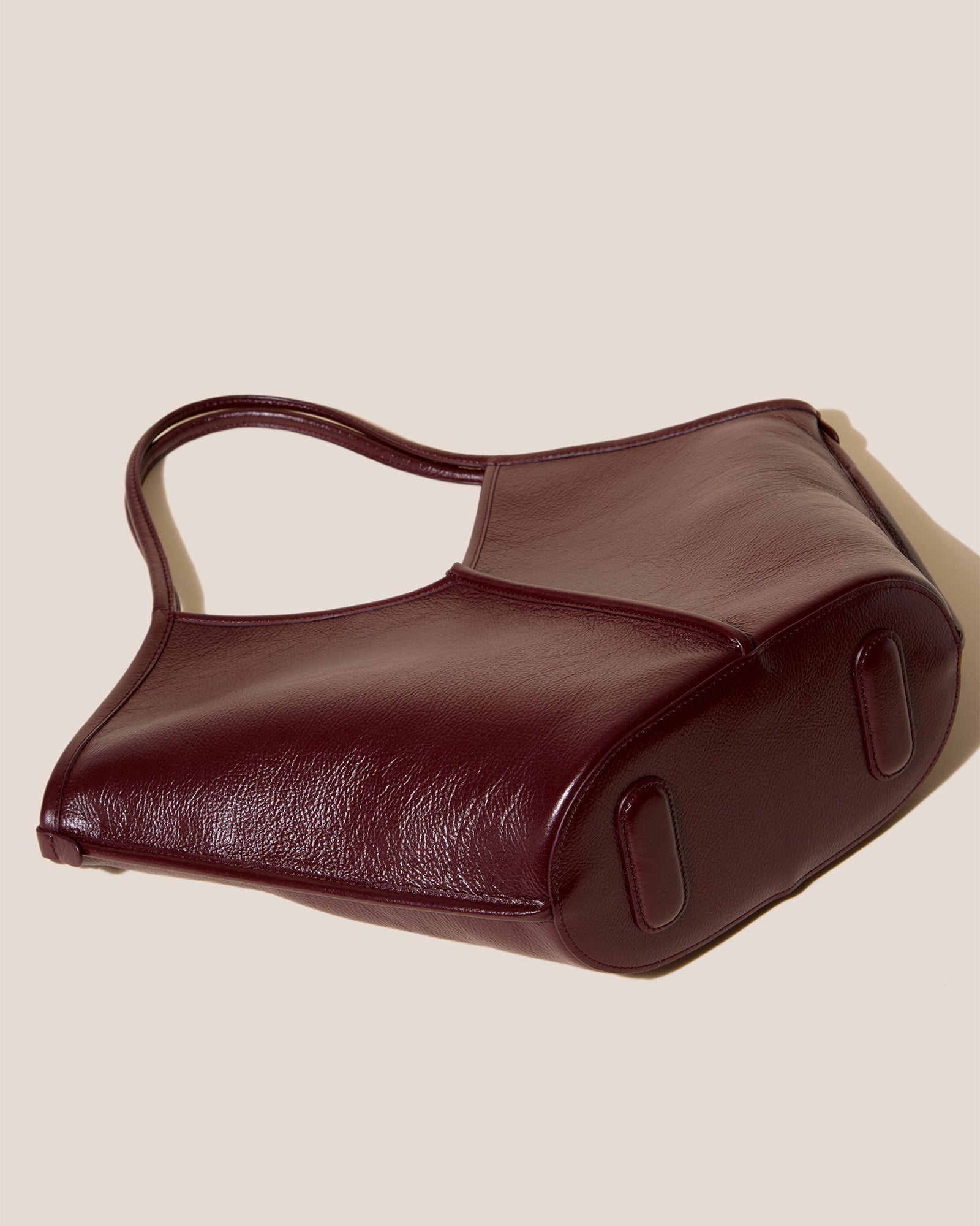 CALELLA DISTRESSED - Leather Tote Bag | Hereu online