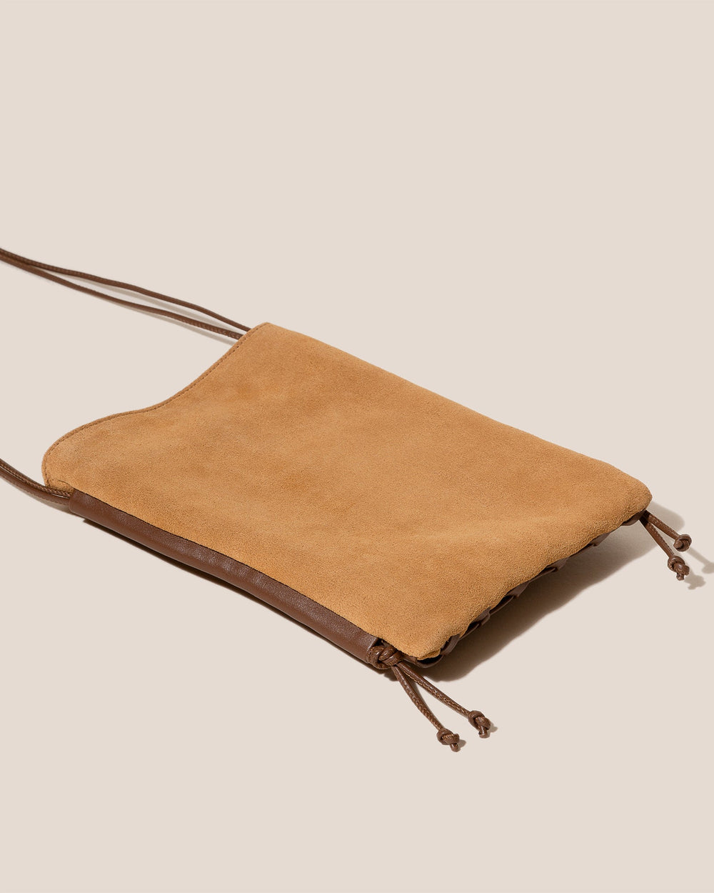 TRENA SUEDE - Flat Square Crossbody Bag | Hereu outlet