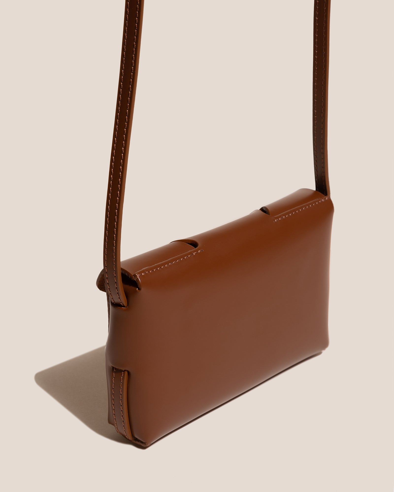 MABRA MINI - Woven Detail Crossbody Bag | Hereu online