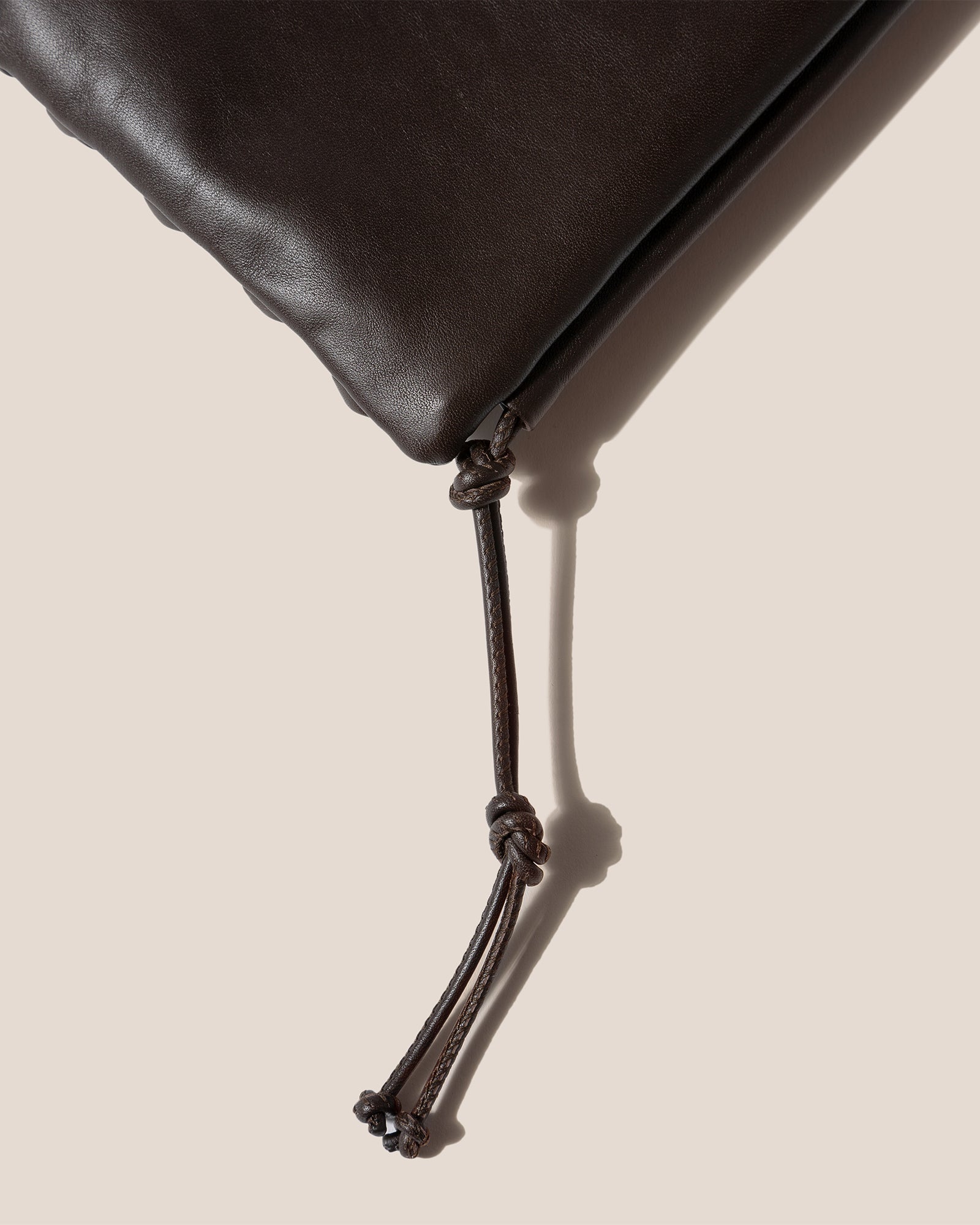 TRENA - Flat Square Crossbody Bag | Hereu US