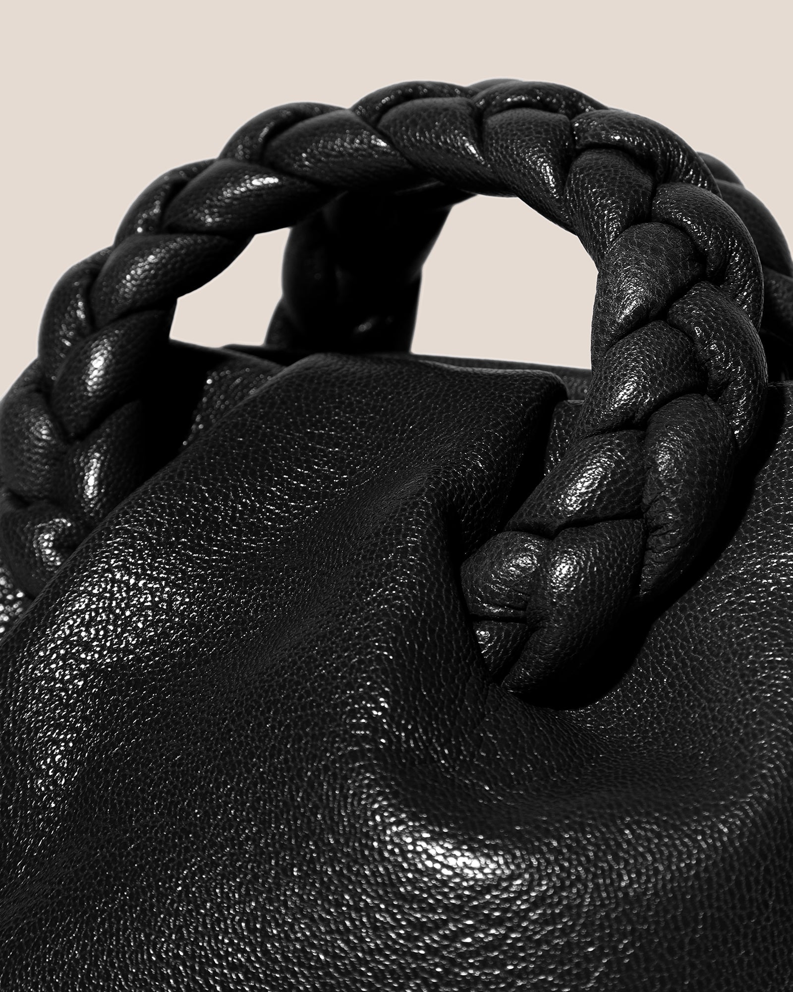 BOMBON SUPPLE SHINY - Plaited-handle Leather Handbag | Hereu on sale
