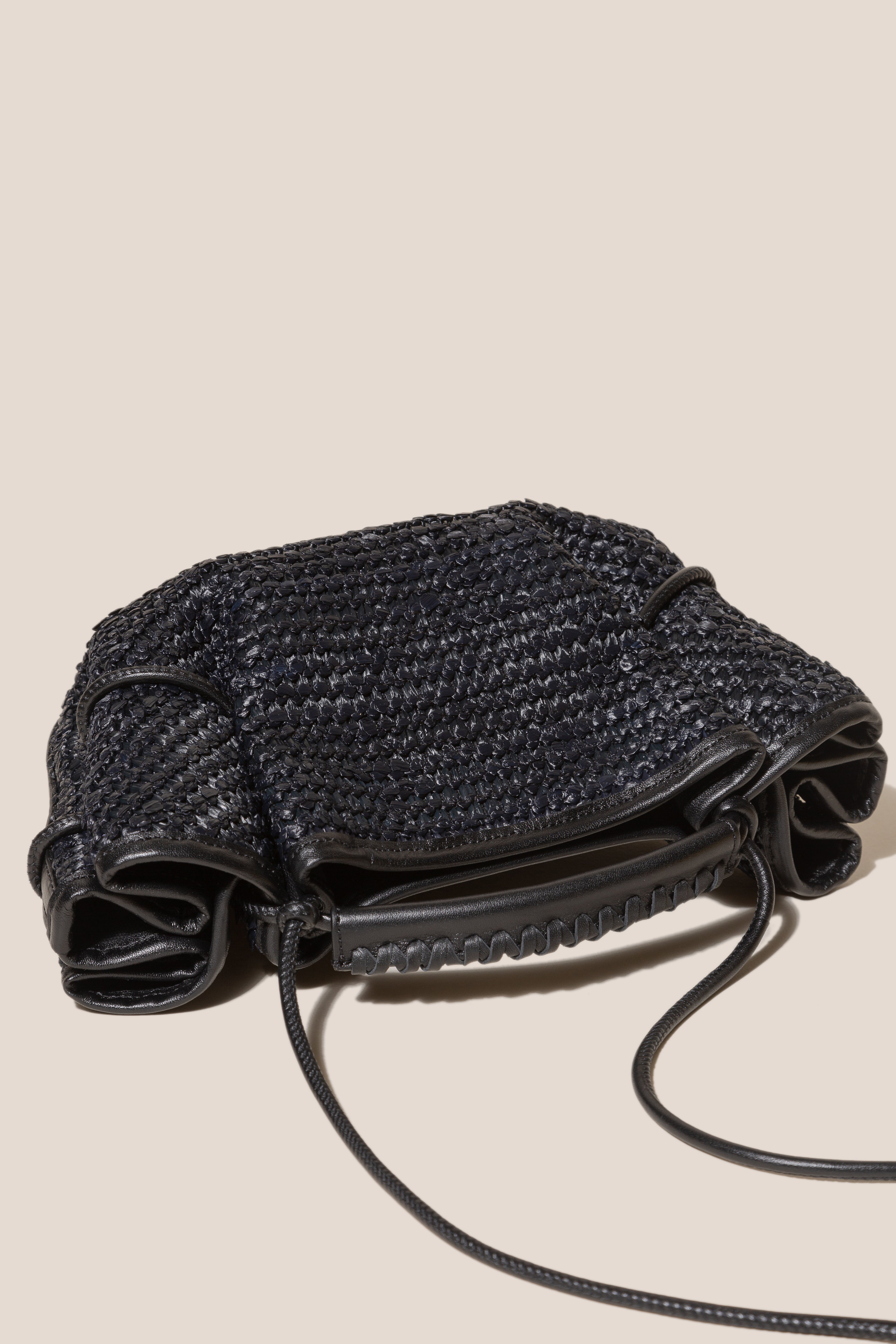 ARTA MINI RAFFIA - Pleated Crossbody Bag | Hereu online