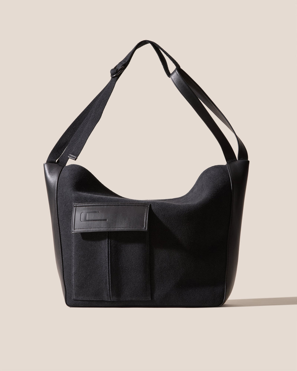 VINCLE L - Messenger Bag | Hereu outlet