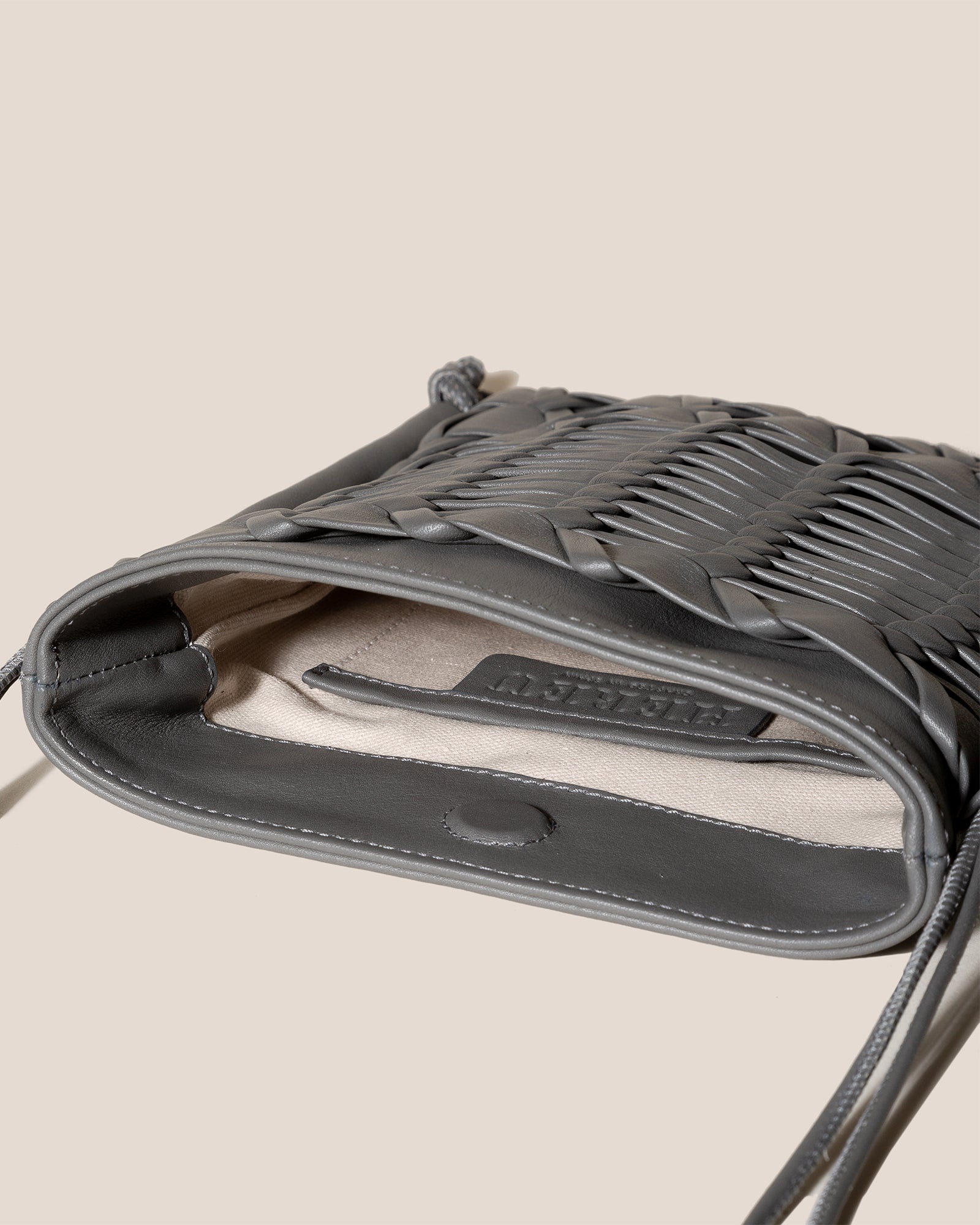 TRENA - Flat Square Crossbody Bag | Hereu online