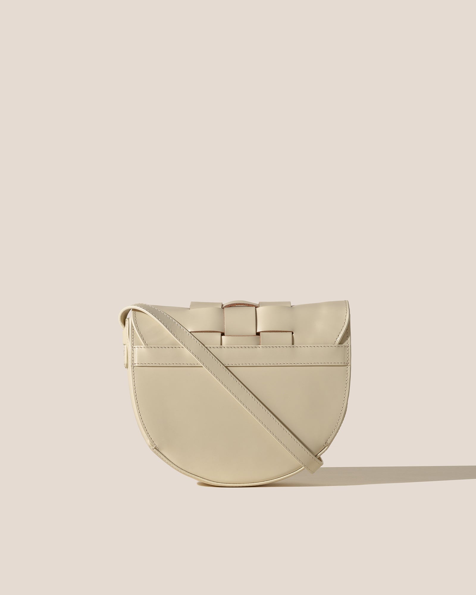SINIA - Satchel Interwoven Front Detail Bag | Hereu online