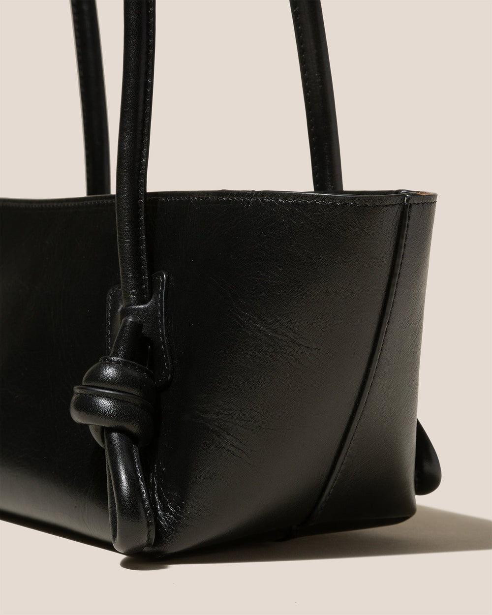 FLECA - Knotted-handle Shoulder Bag | Hereu online