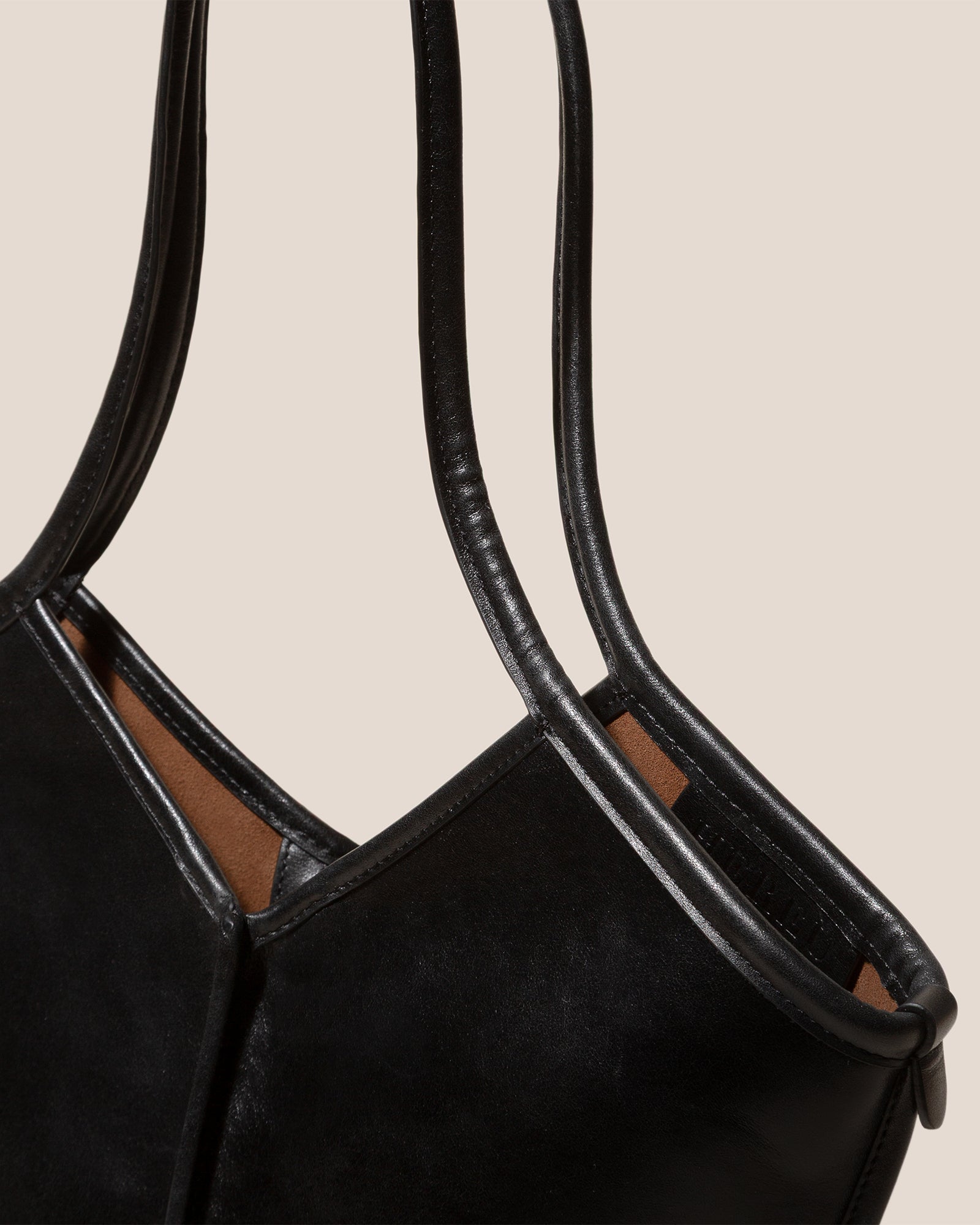 CALELLA S - Leather Tote Bag | Hereu US