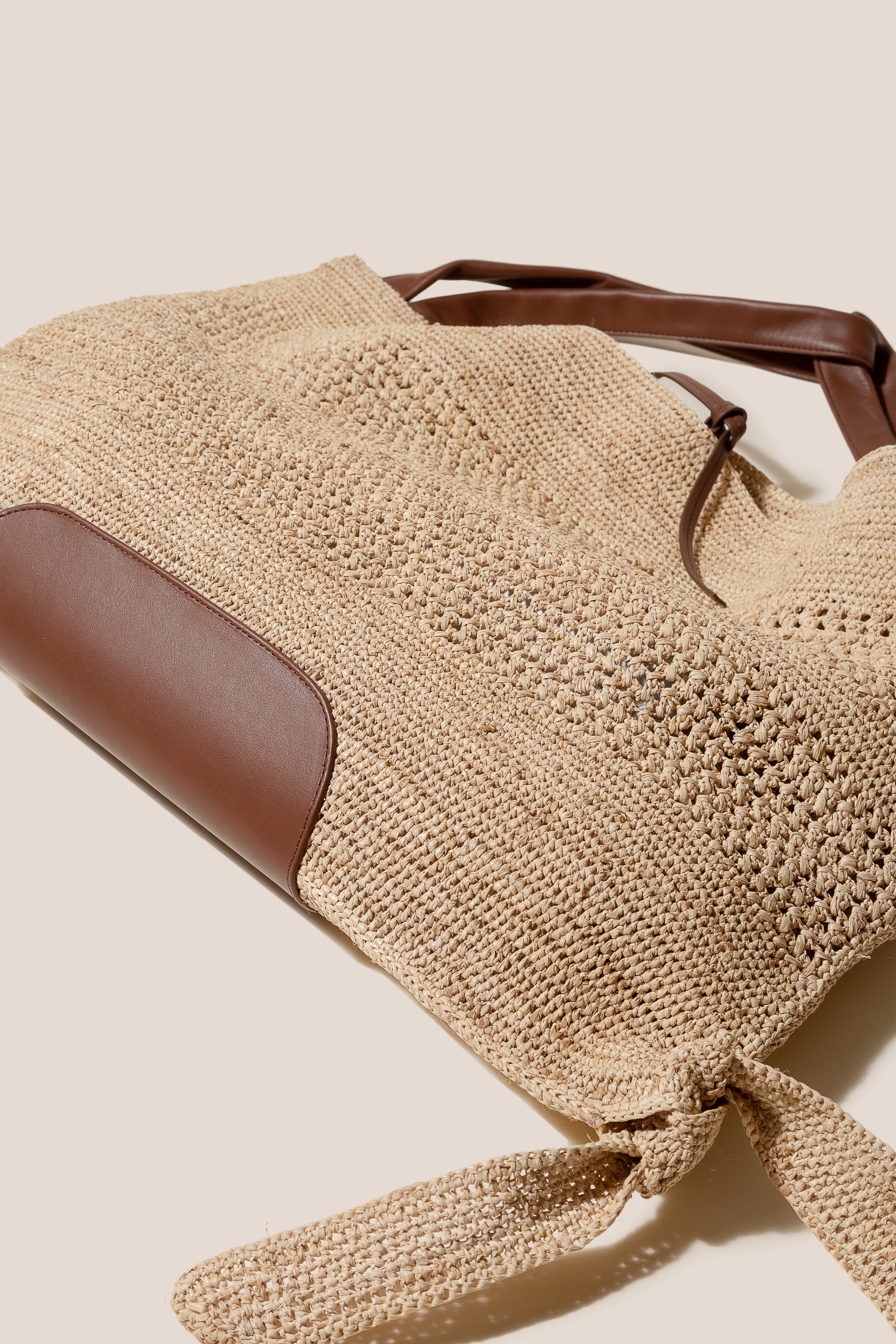 CADOR - Slouchy Crocheted Raffia Crocheted Shoulder Bag | Hereu US