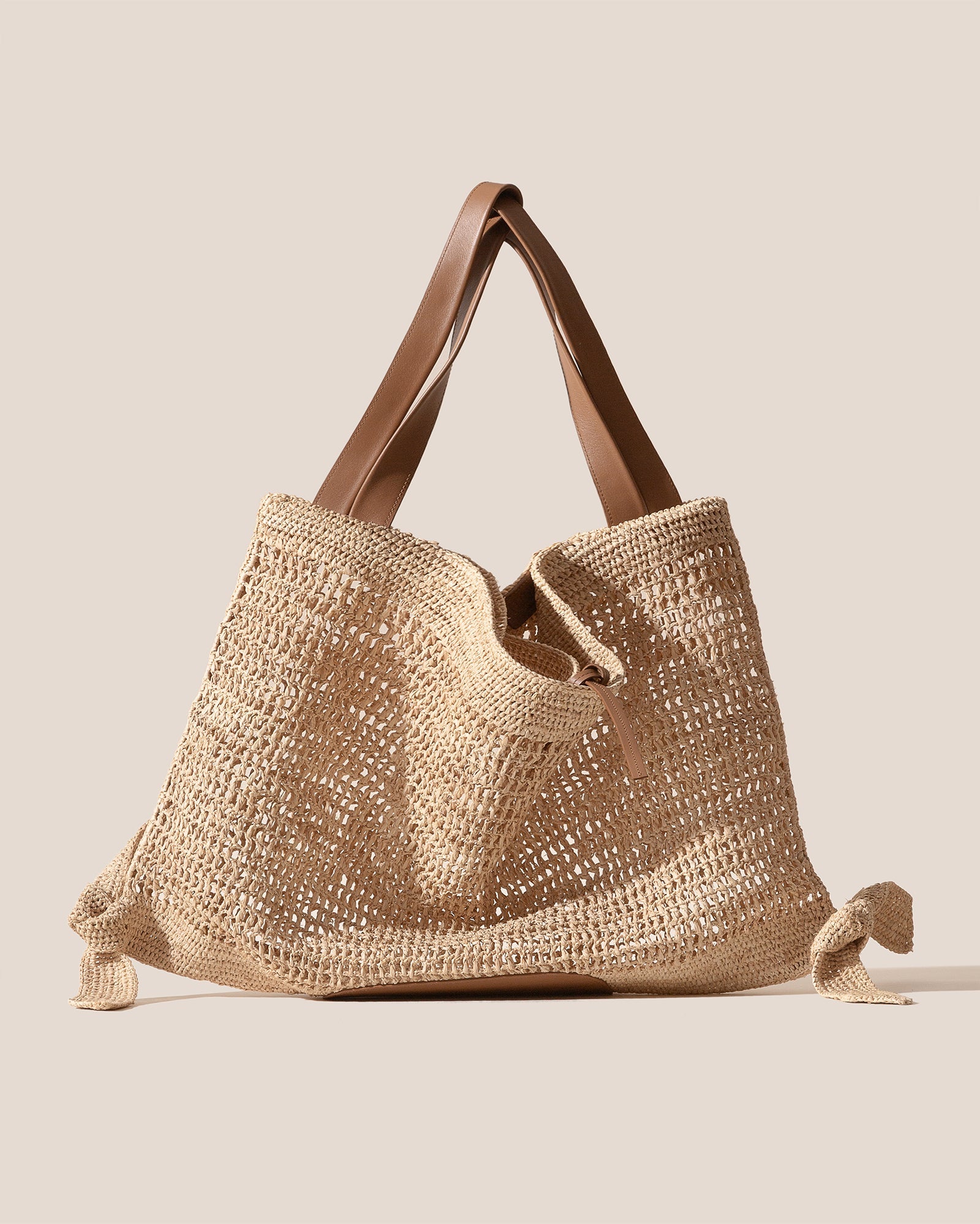 CADOR RAFFIA MESH - Slouchy Shoulder Bag | Hereu near me