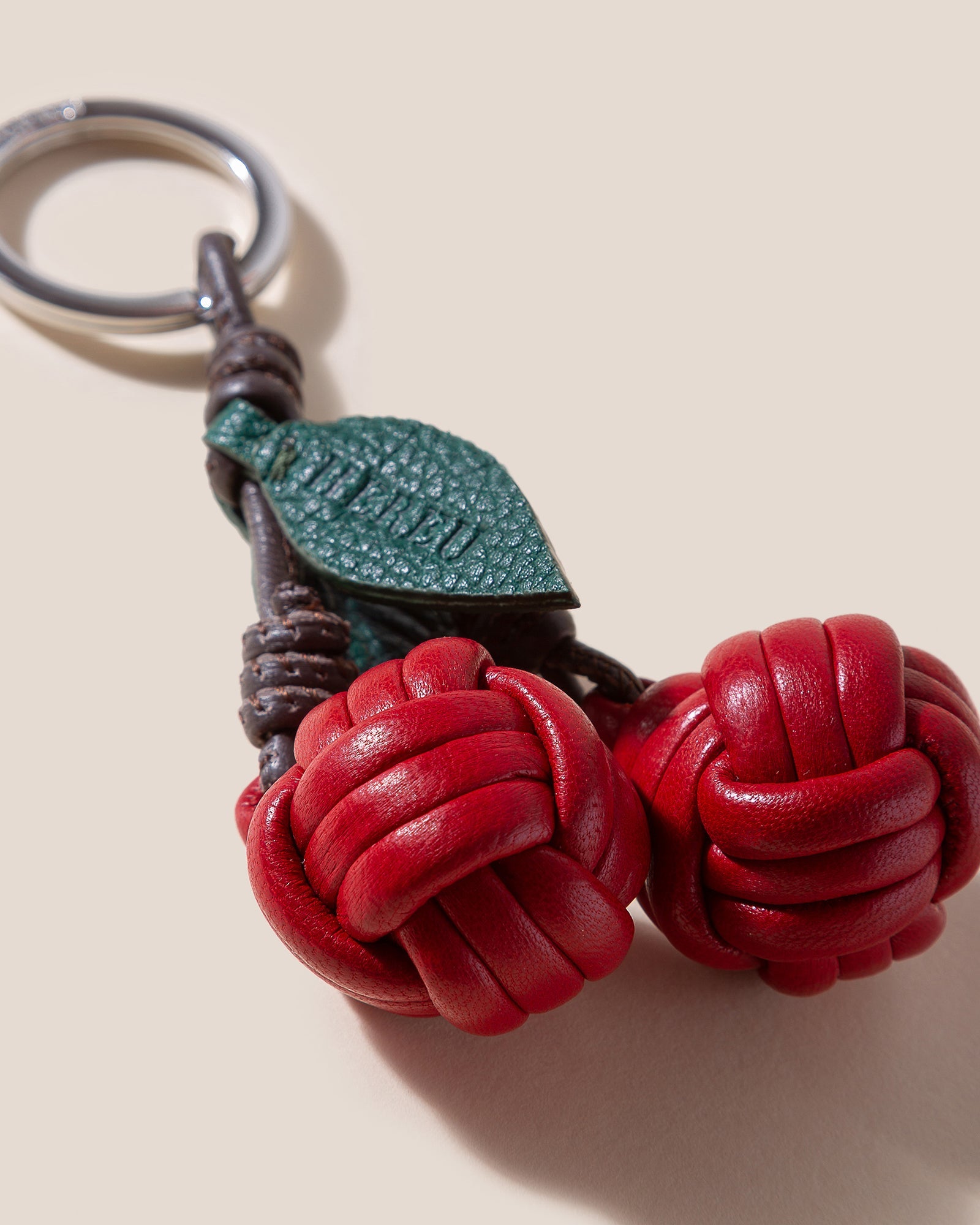 CIRERES - Hand-Knotted Cherries Leather Key Holder | Hereu US