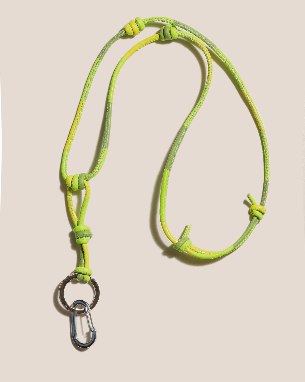LLIMA KEYCHAIN - Hand-Knotted Patchwork Keychain | Hereu online