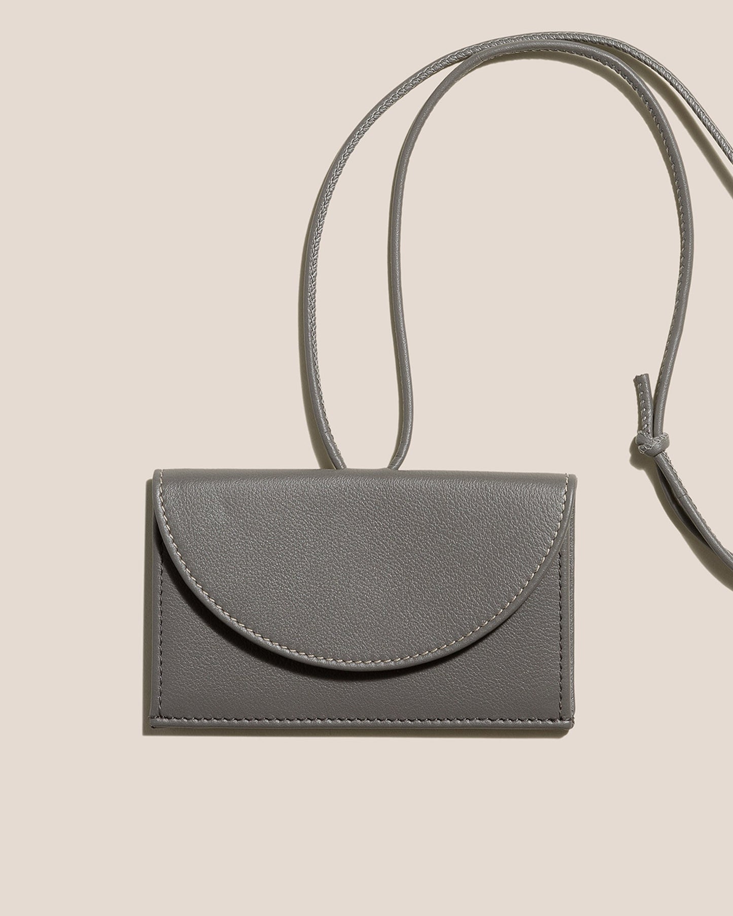 PENJAT - Leather Wallet with Strap | Hereu on sale