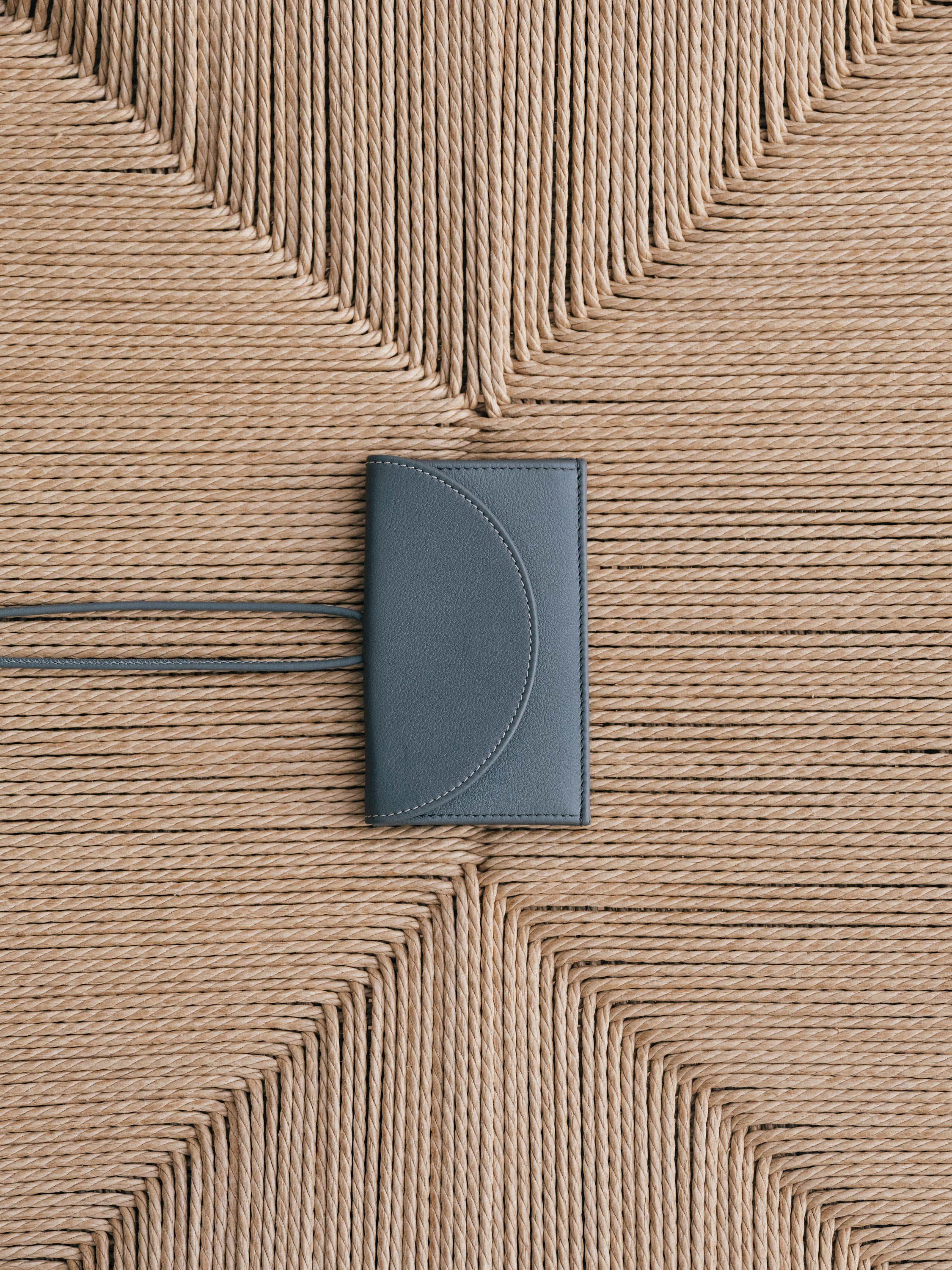 PENJAT - Leather Wallet with Strap | Hereu on sale