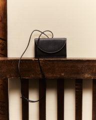PENJAT - Leather Wallet with Strap | Hereu online