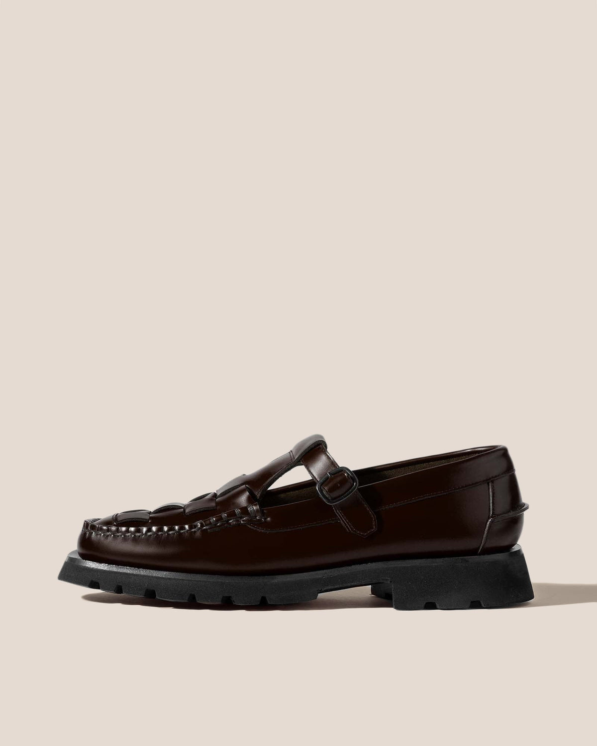 SOLLER SPORT - Tread Sole T-Bar Loafer | Hereu online